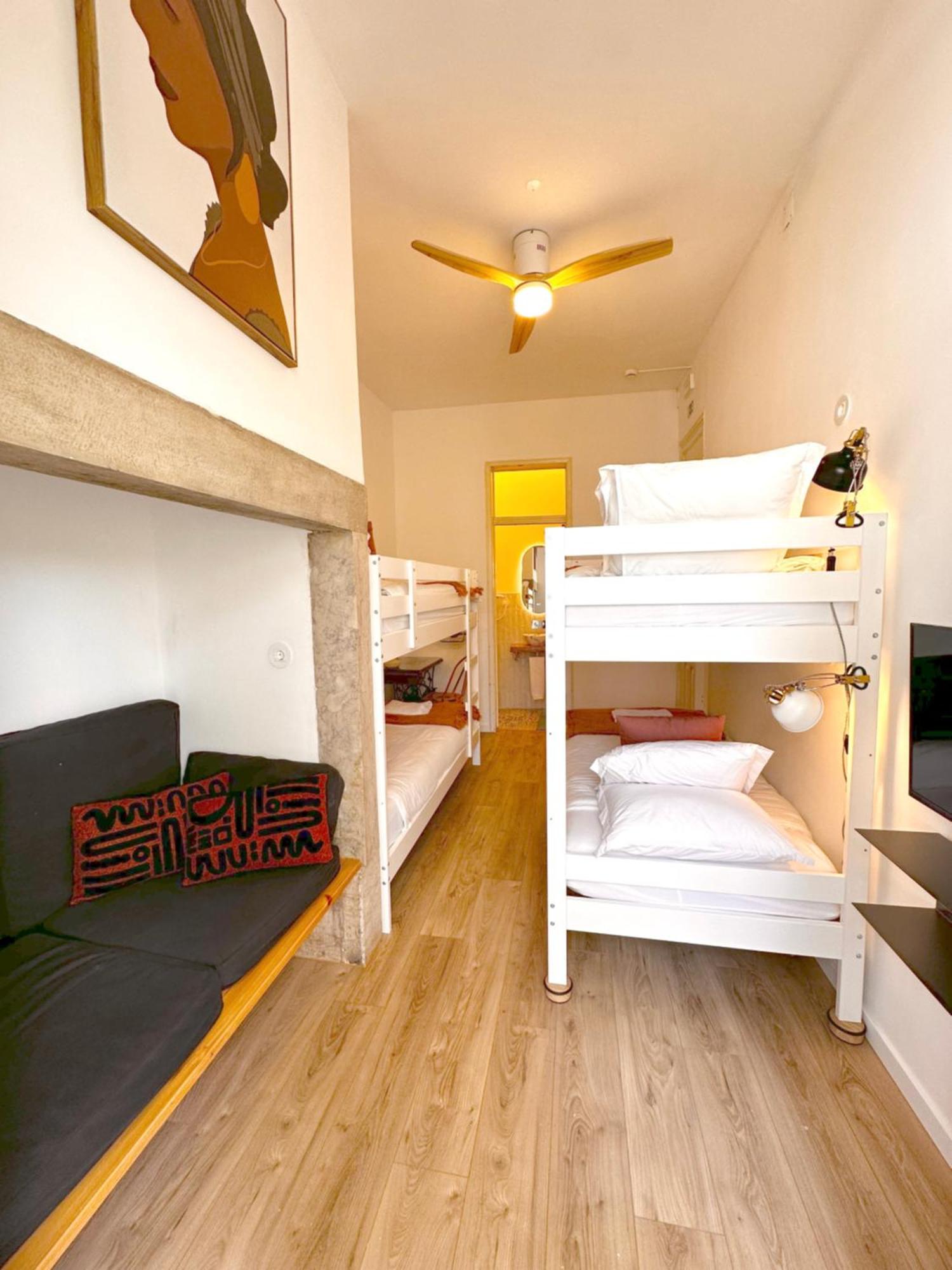 Quadruple Room Private Bathroom