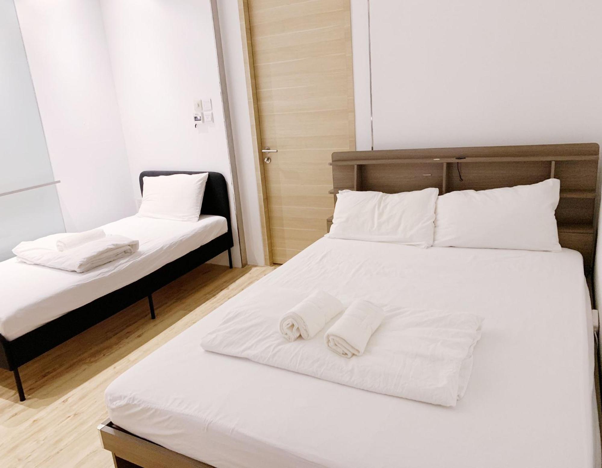 Triple Room with Shared Bathroom