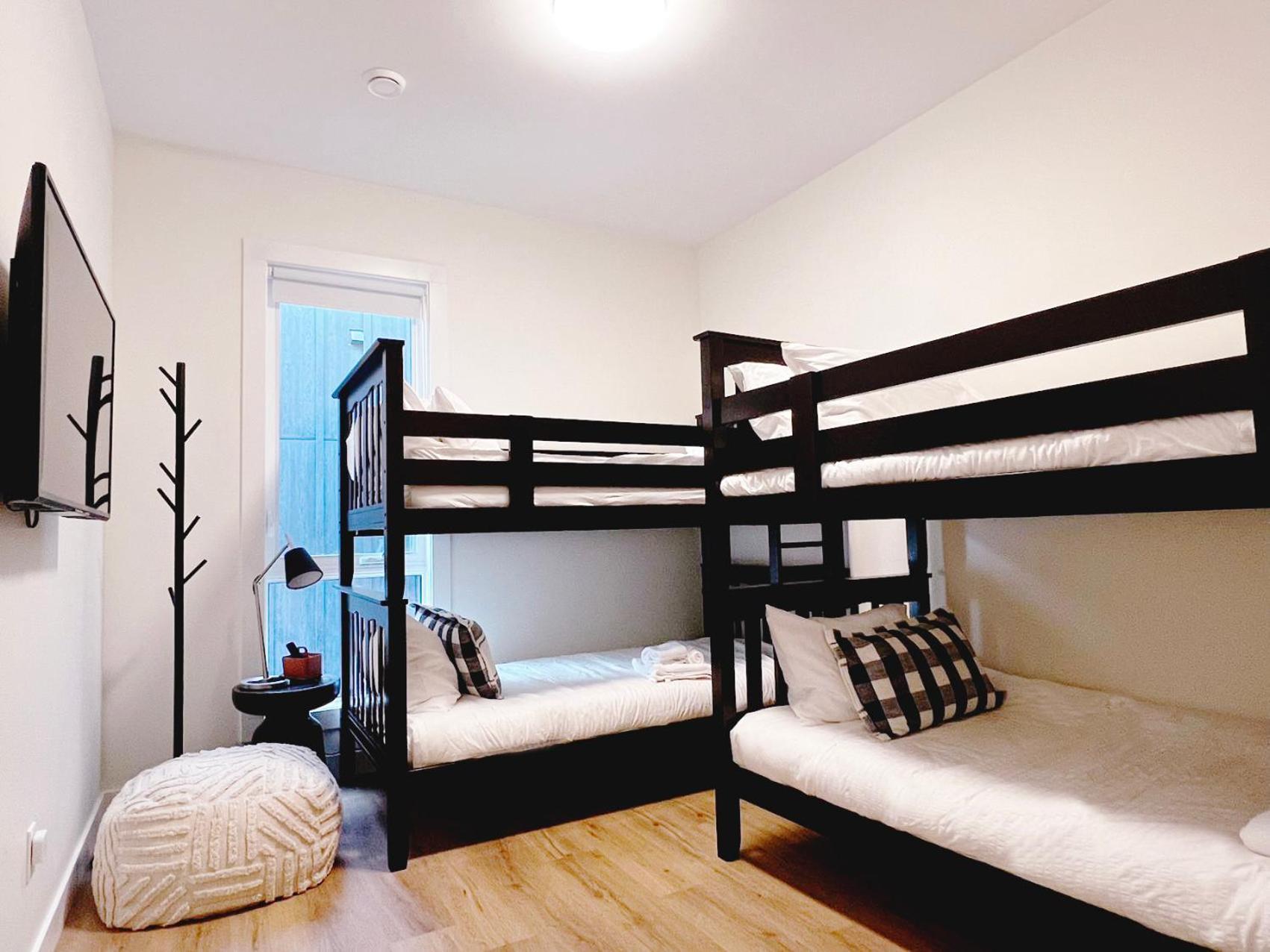 Four-Bedroom Holiday Home,1597508574:JPEG