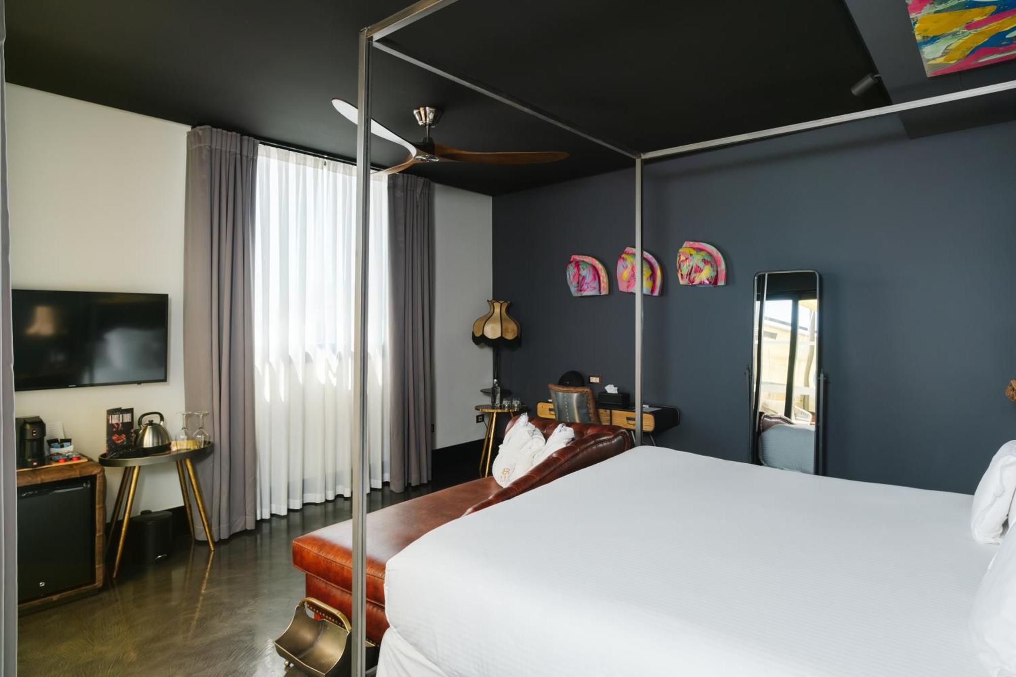 Suite with Terrace