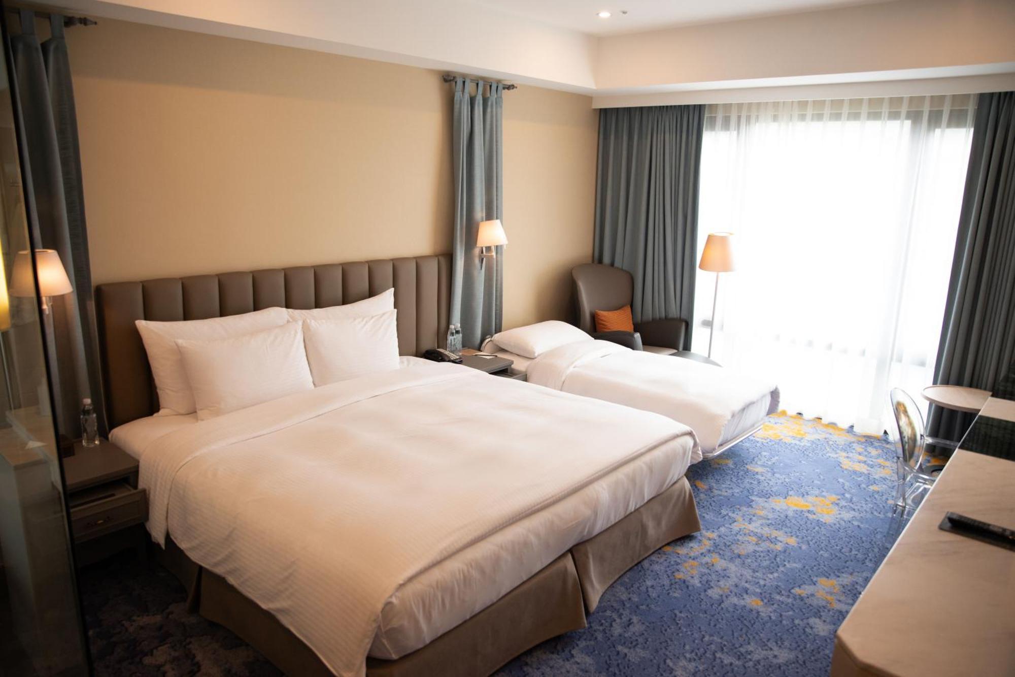 Deluxe Double Room with Extra Bed