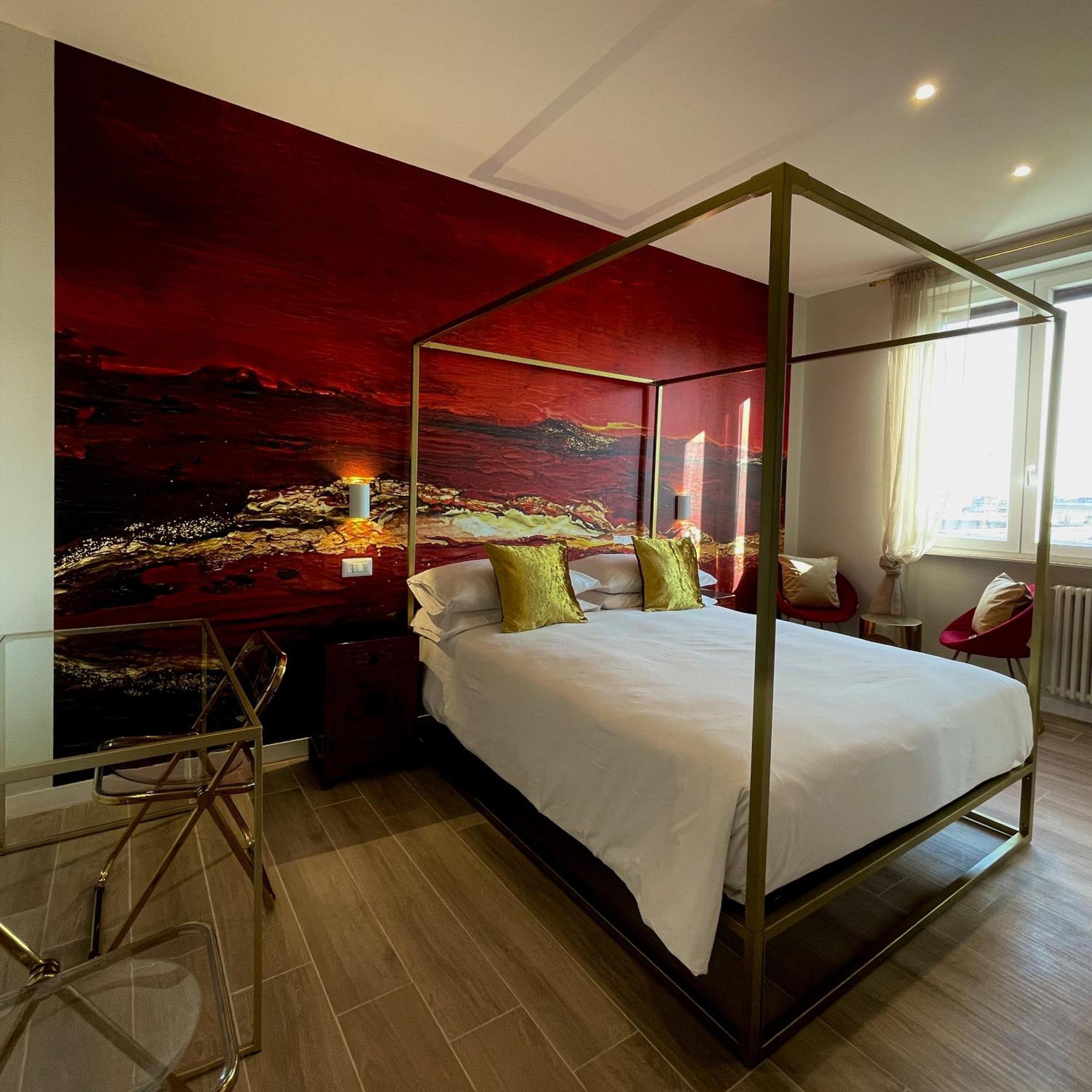 Two-Bedroom Deluxe Apartment