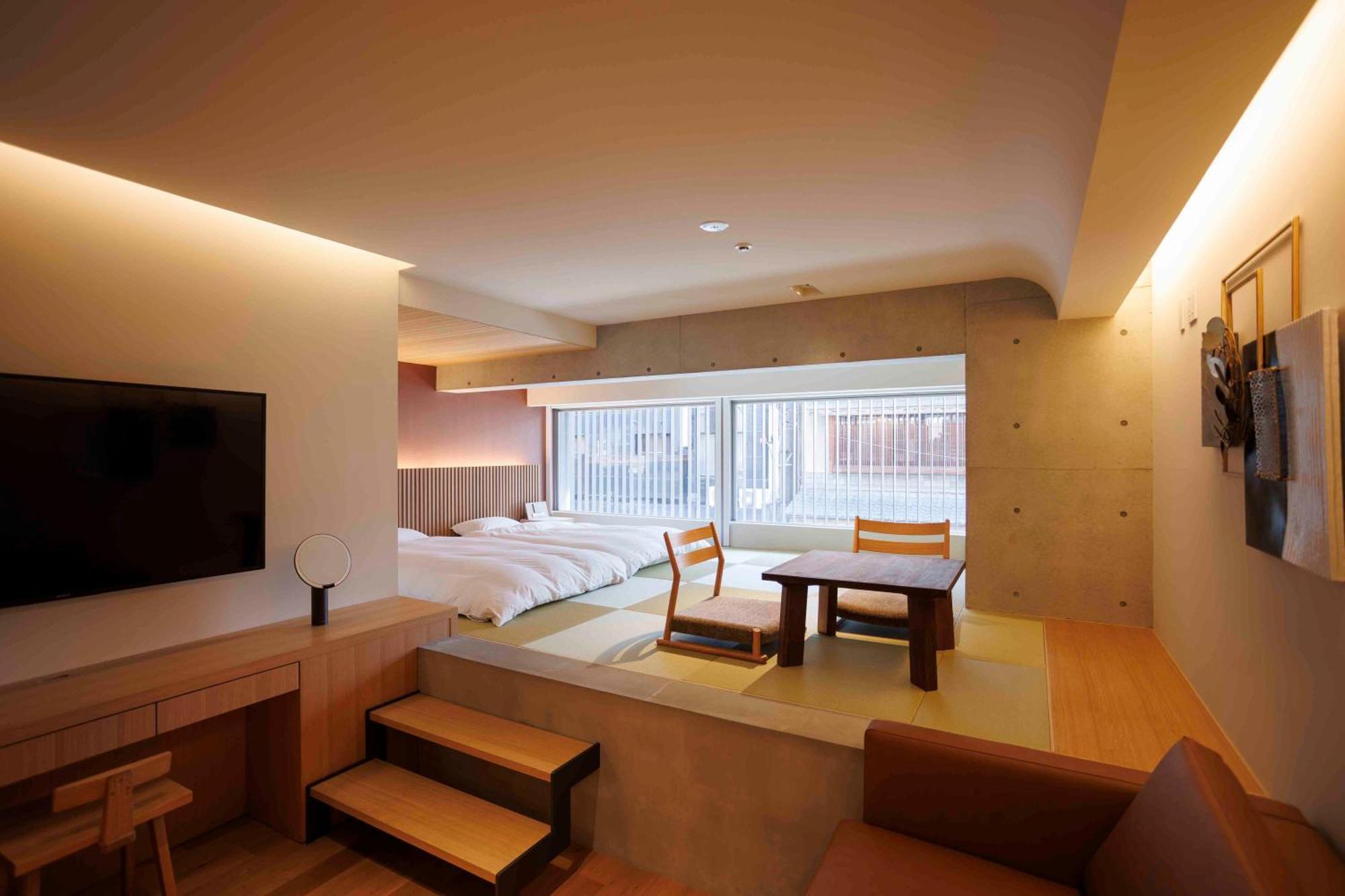 Japanese-Style Room