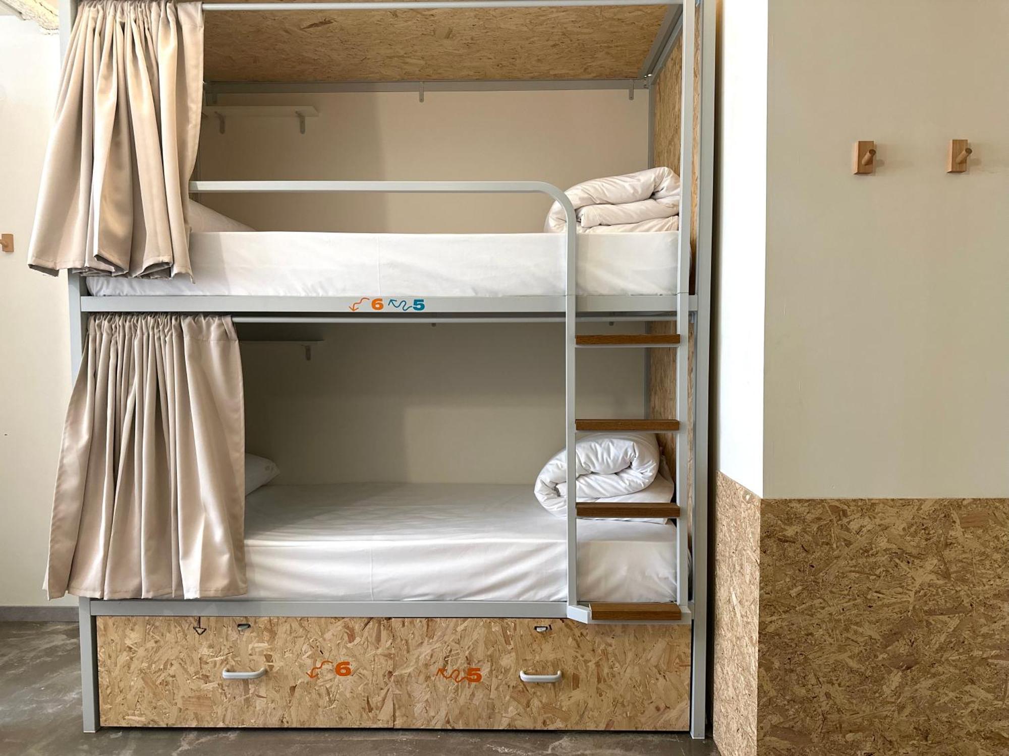 8-Bed Mixed Dormitory Room