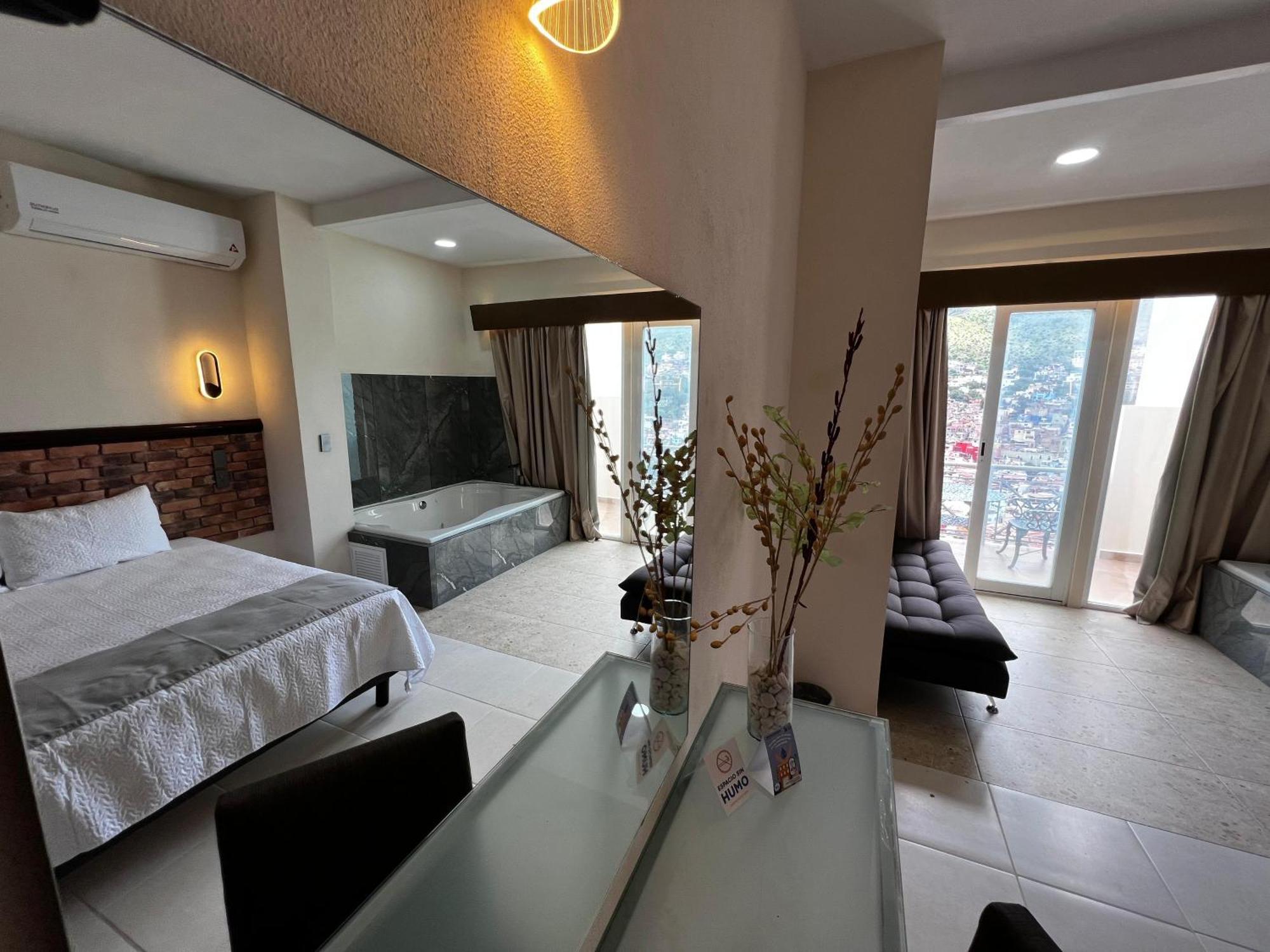 Double Room with Private Terrace