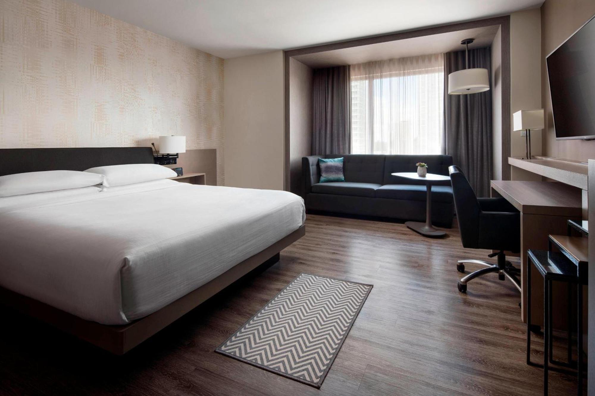 King Room,1350902956:JPEG