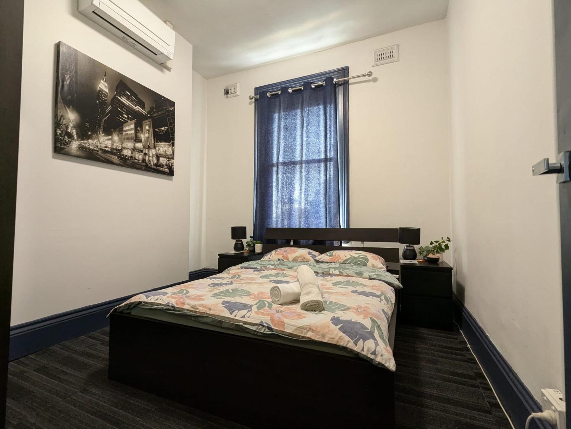 Standard Queen Room