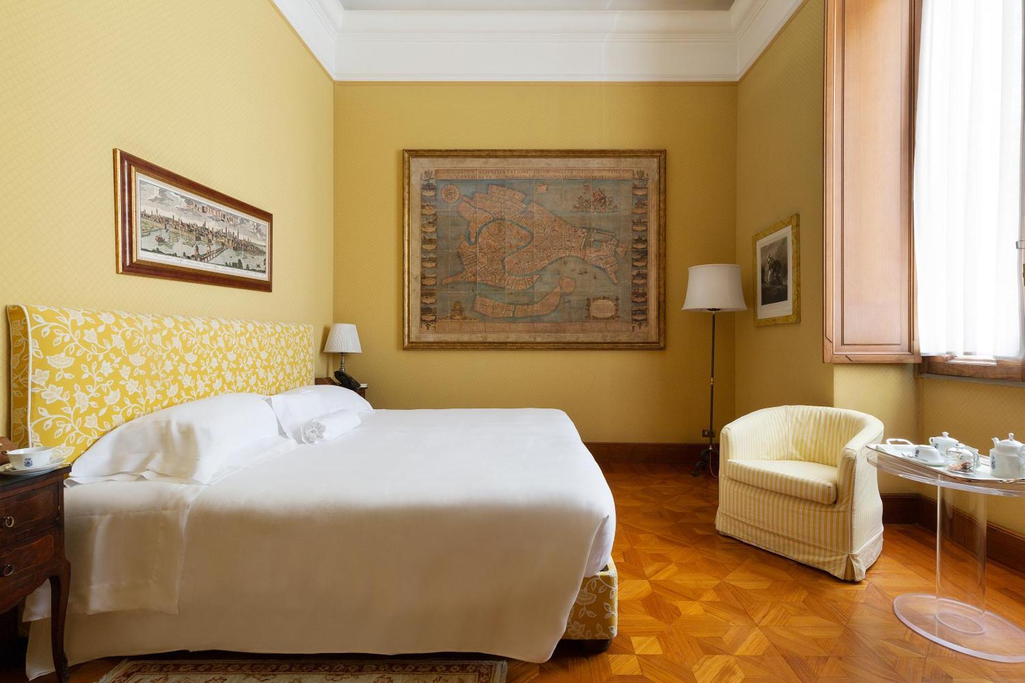 Romantic Room