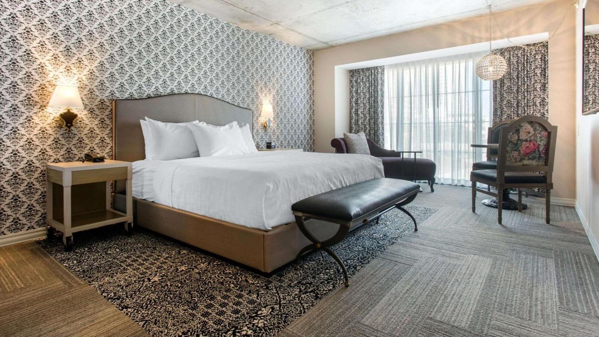 Standard Room, 1 King Bed, Non Smoking