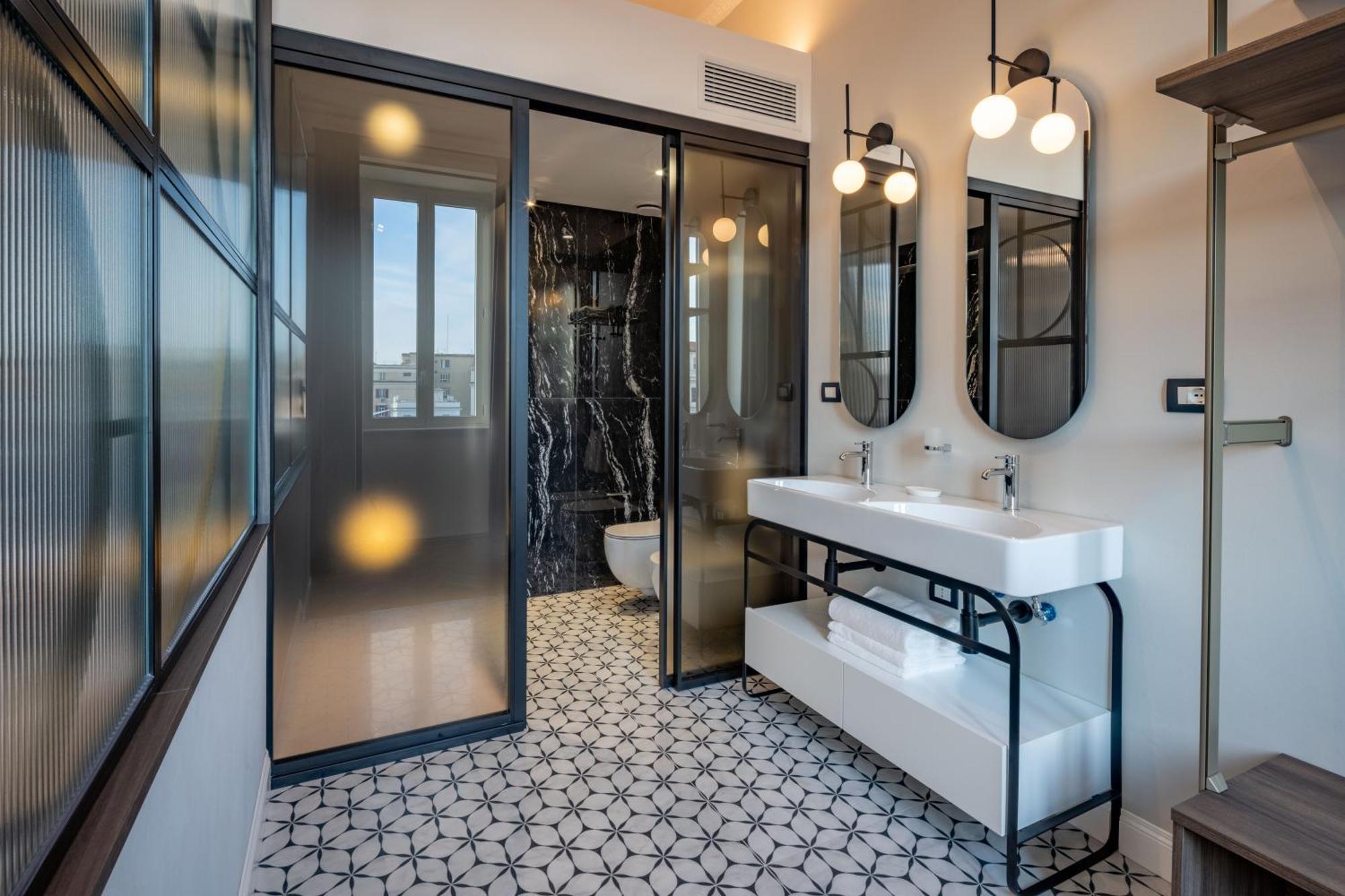 Deluxe Junior Suite