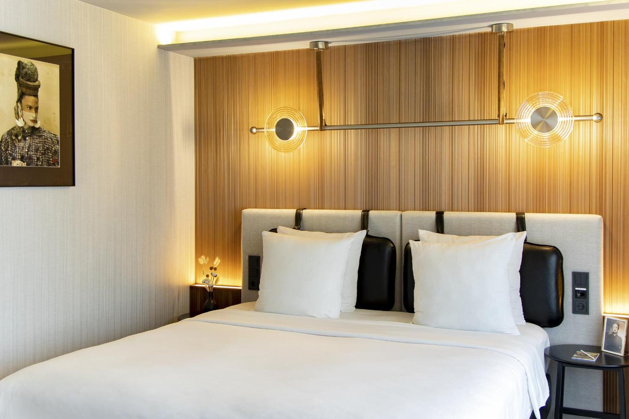 Deluxe Double Room with City View