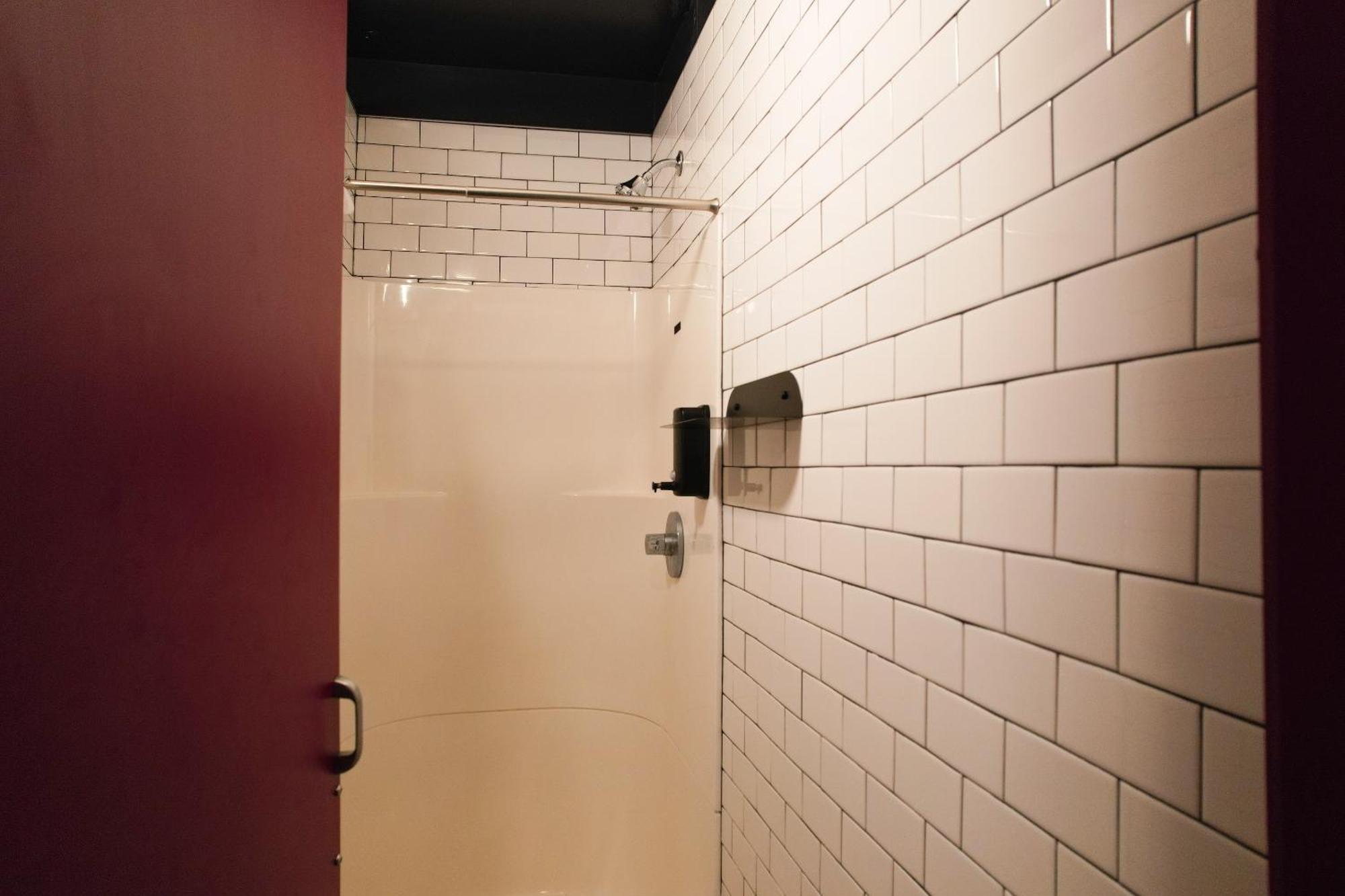 Double Room,1628745881:JPEG