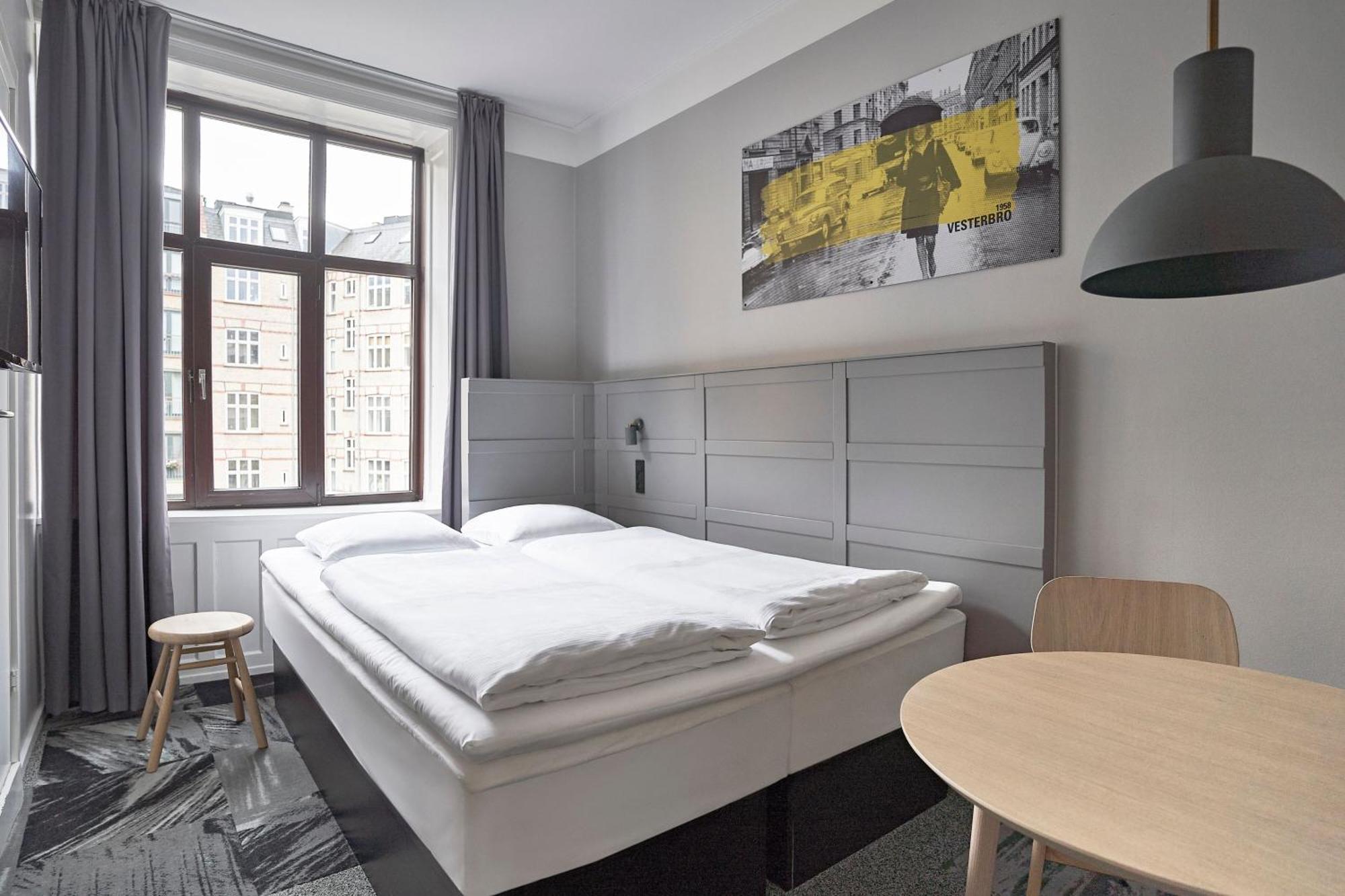 Standard Double Room with King Bed