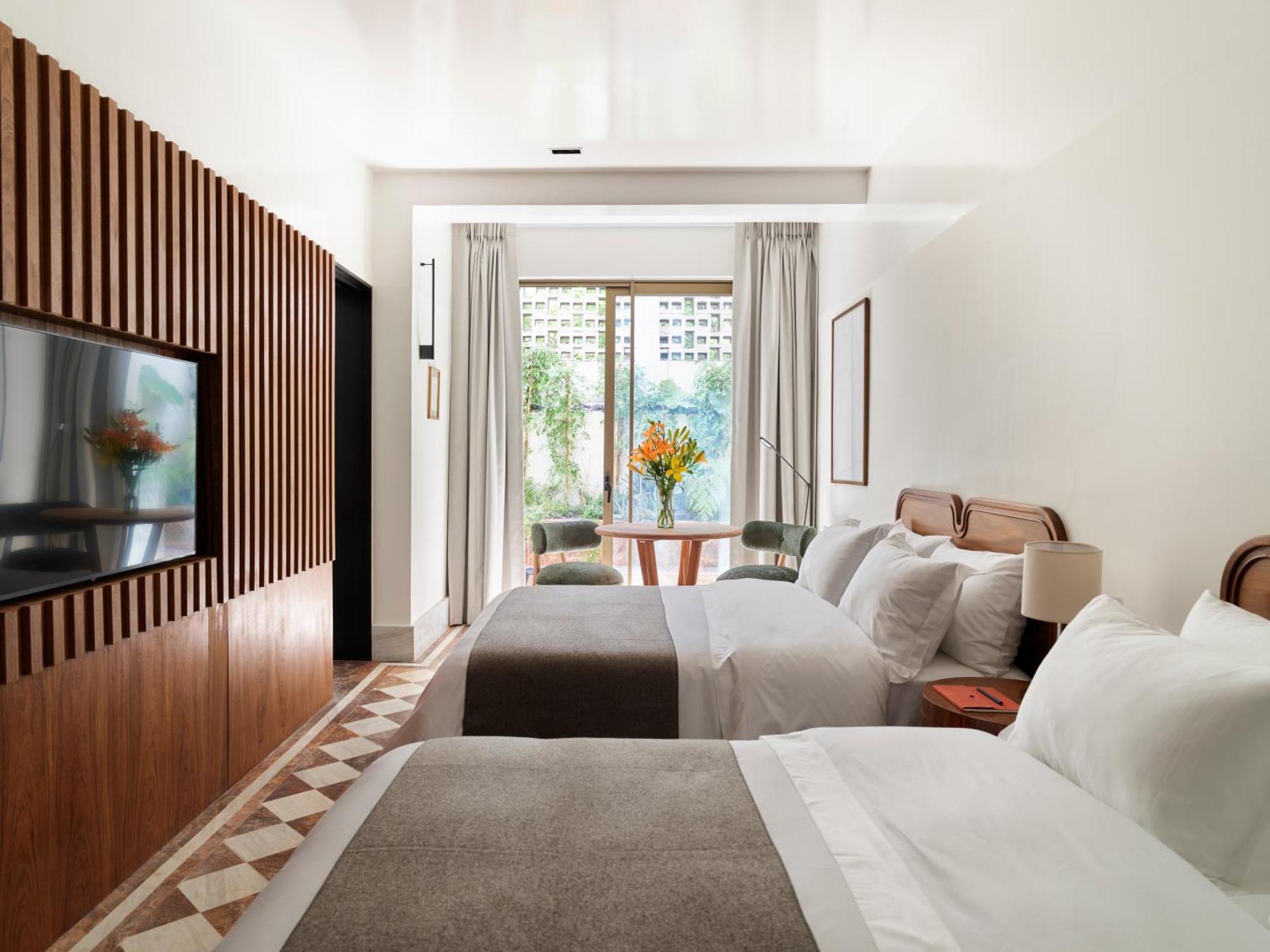 Superior Queen Room