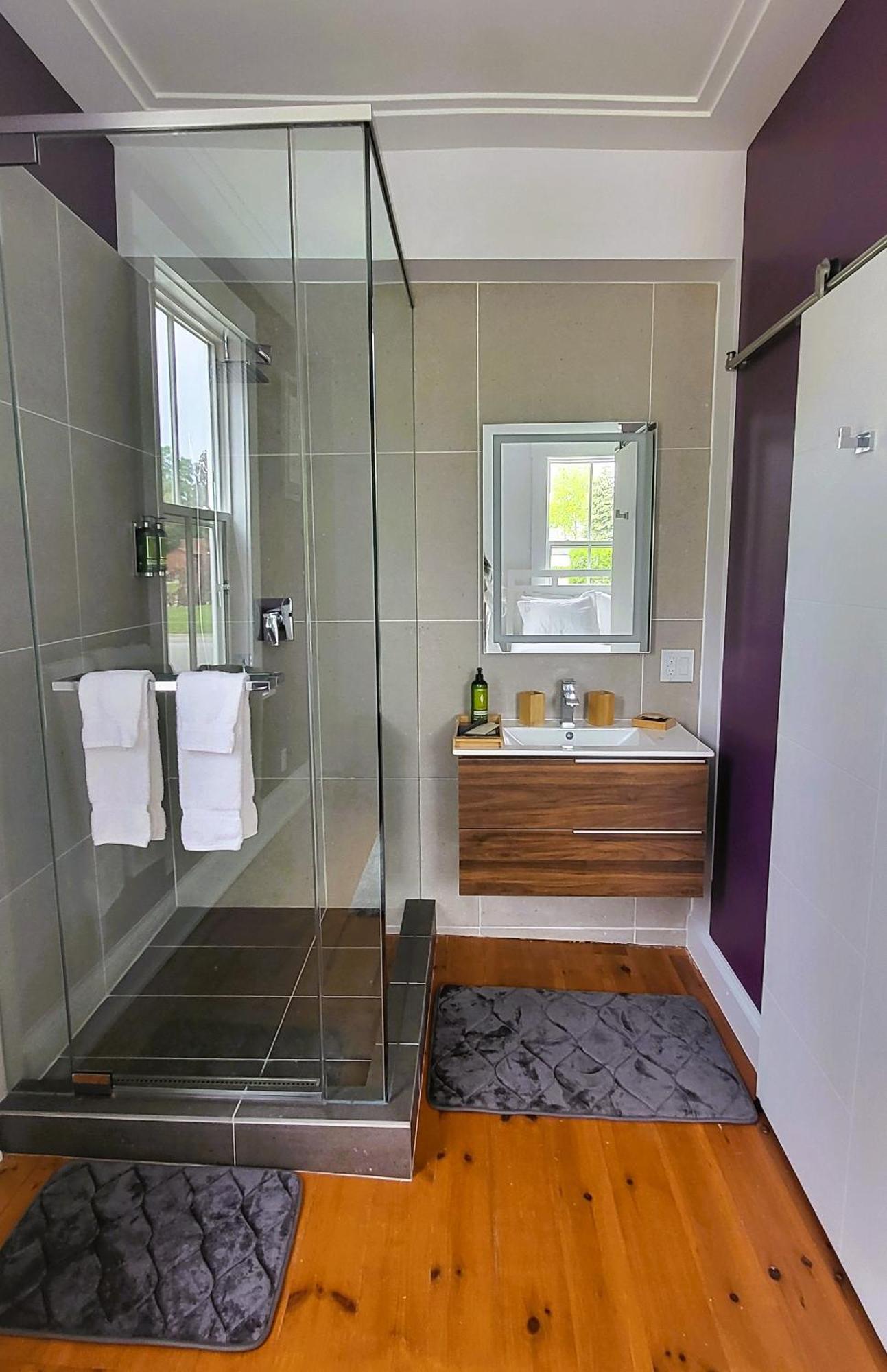 Budget Double Room,1635157894:JPEG