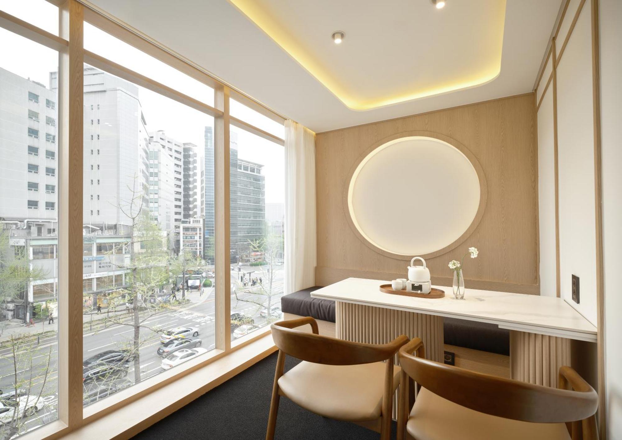 Cozy City Twin Room