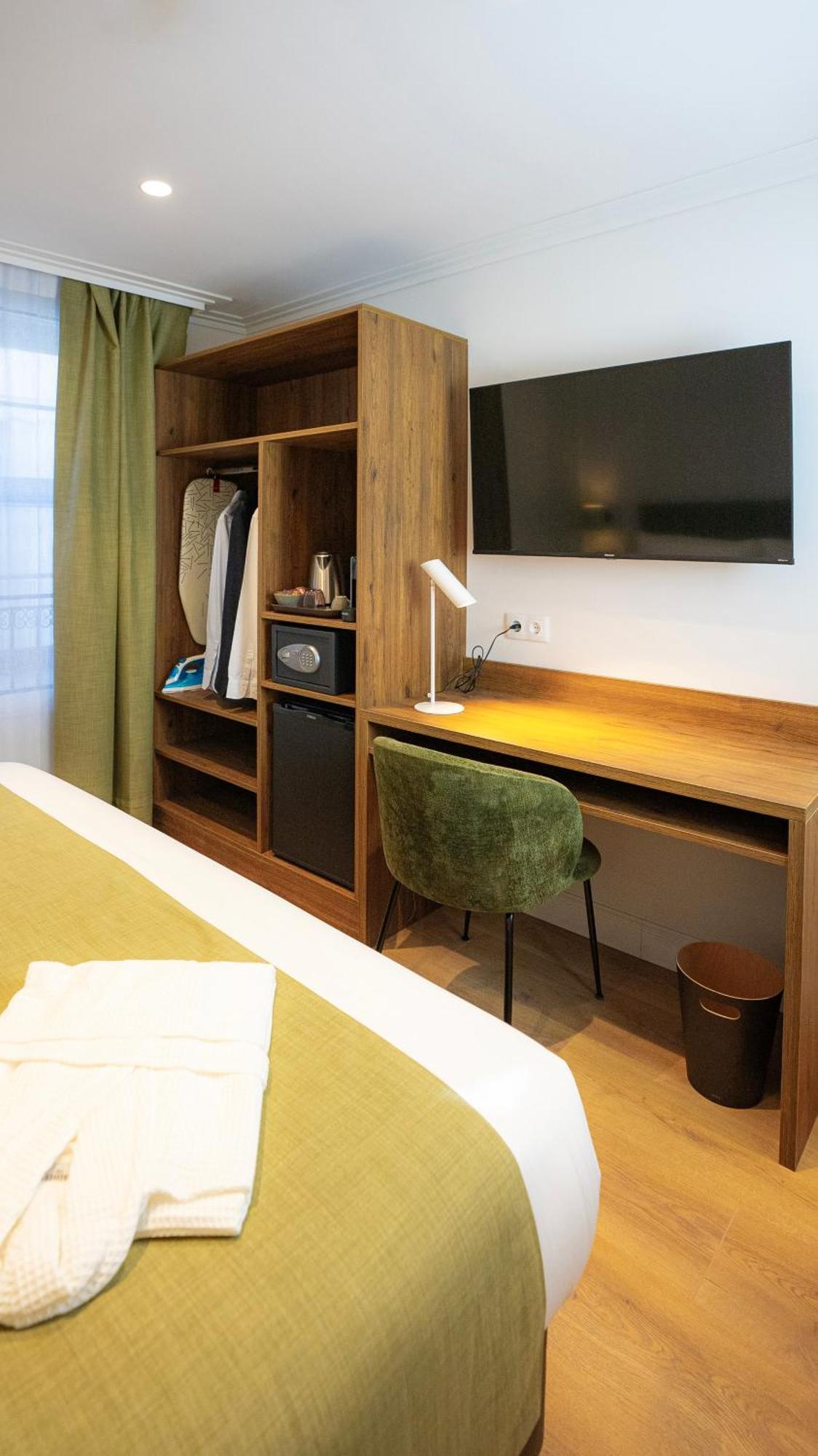 Double Room,1639479658:JPEG