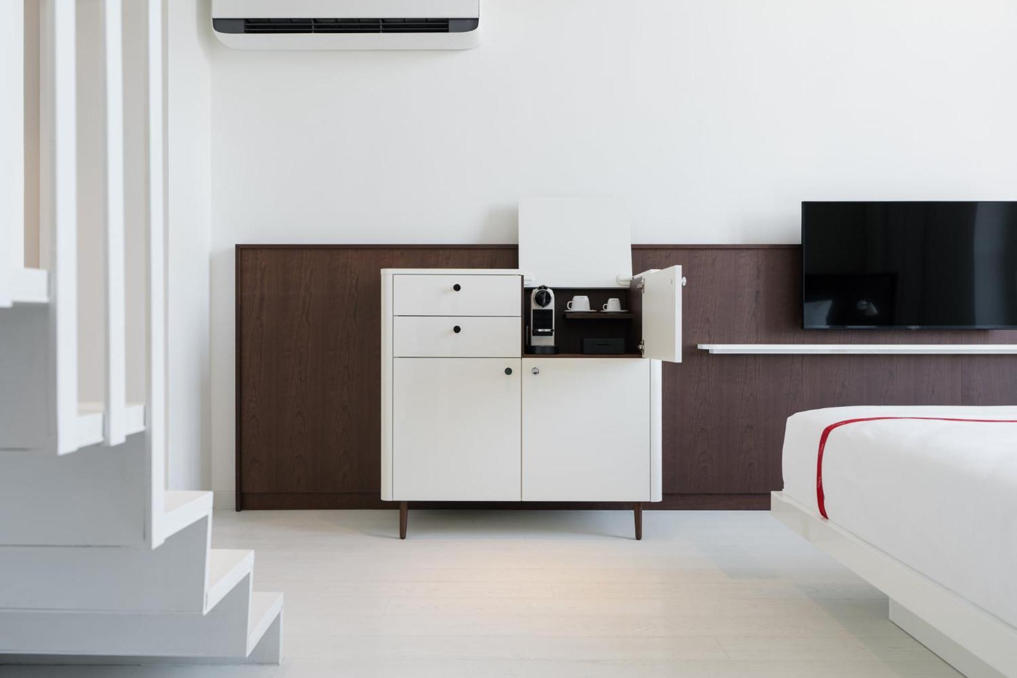 Maisonette Room