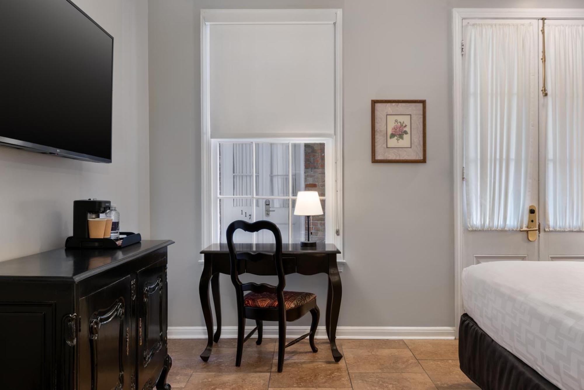 Deluxe King Room,1641012389:JPEG