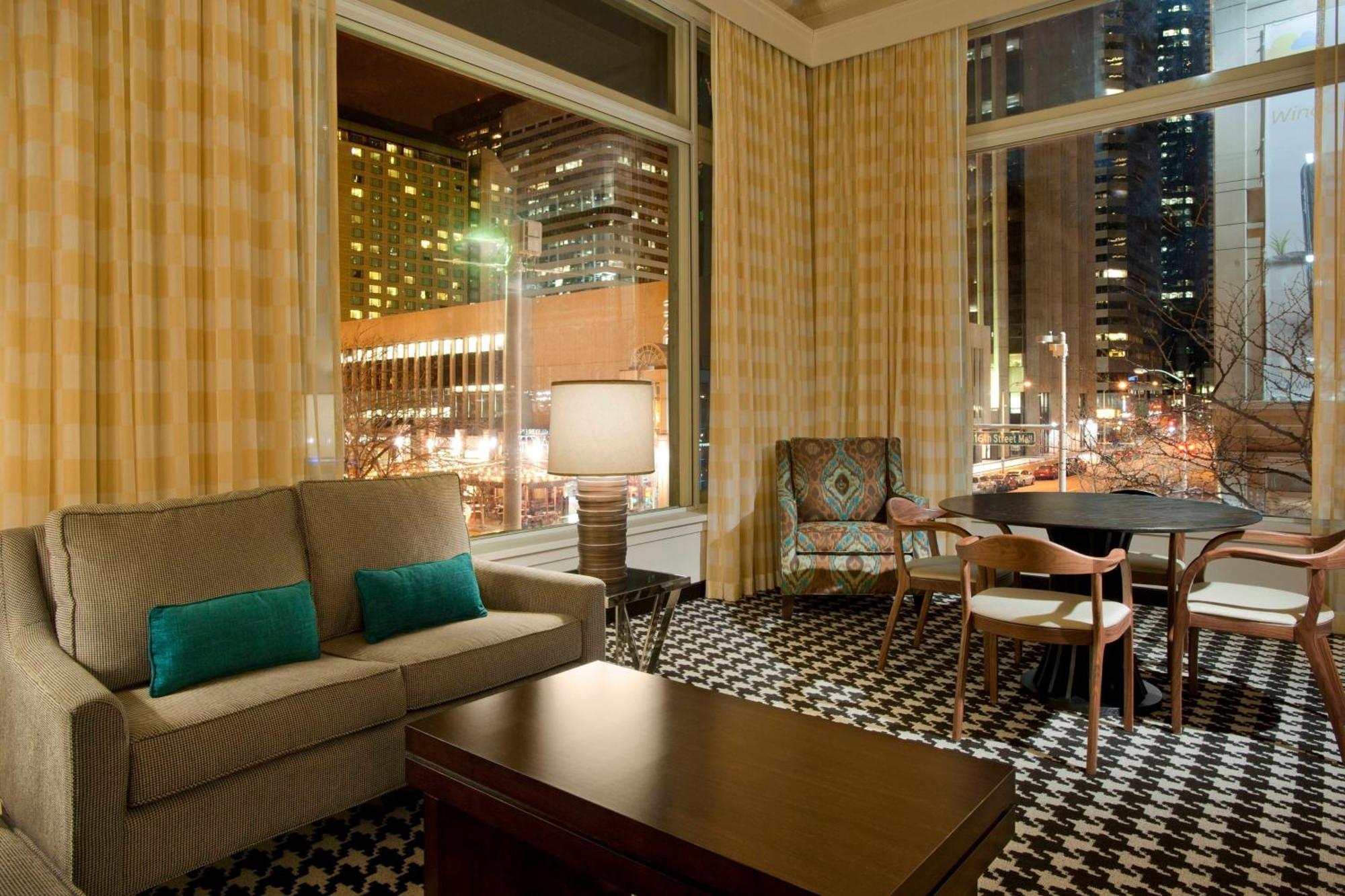 One Bedroom Suite, 1 Bedroom Larger Suite, 1 King, Sofa bed,1643164720:JPEG