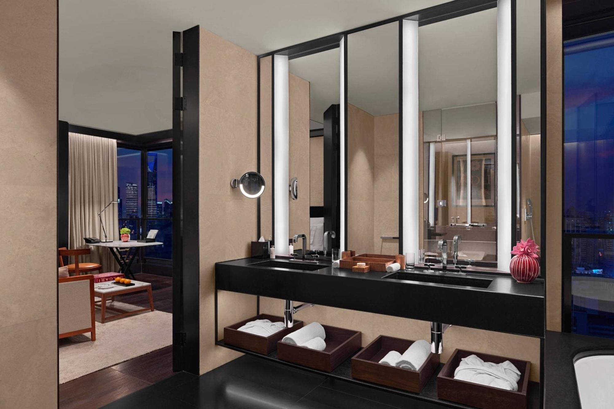 Deluxe Bund View Room