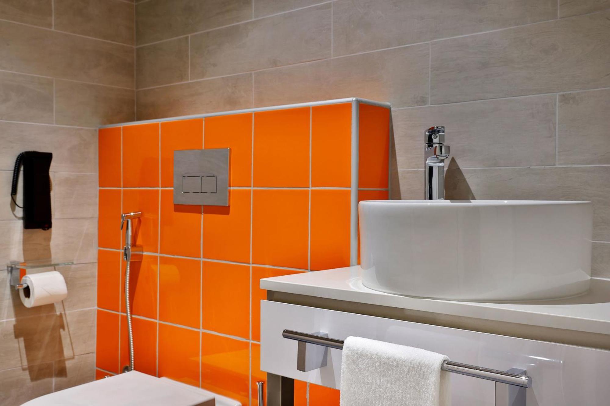 Aloft Guest Room with 2 Single Beds - Complimentary Transfer to Dubai Mall / Burj Khalifa, Burjuman & Kite Beach,1643226773:JPEG