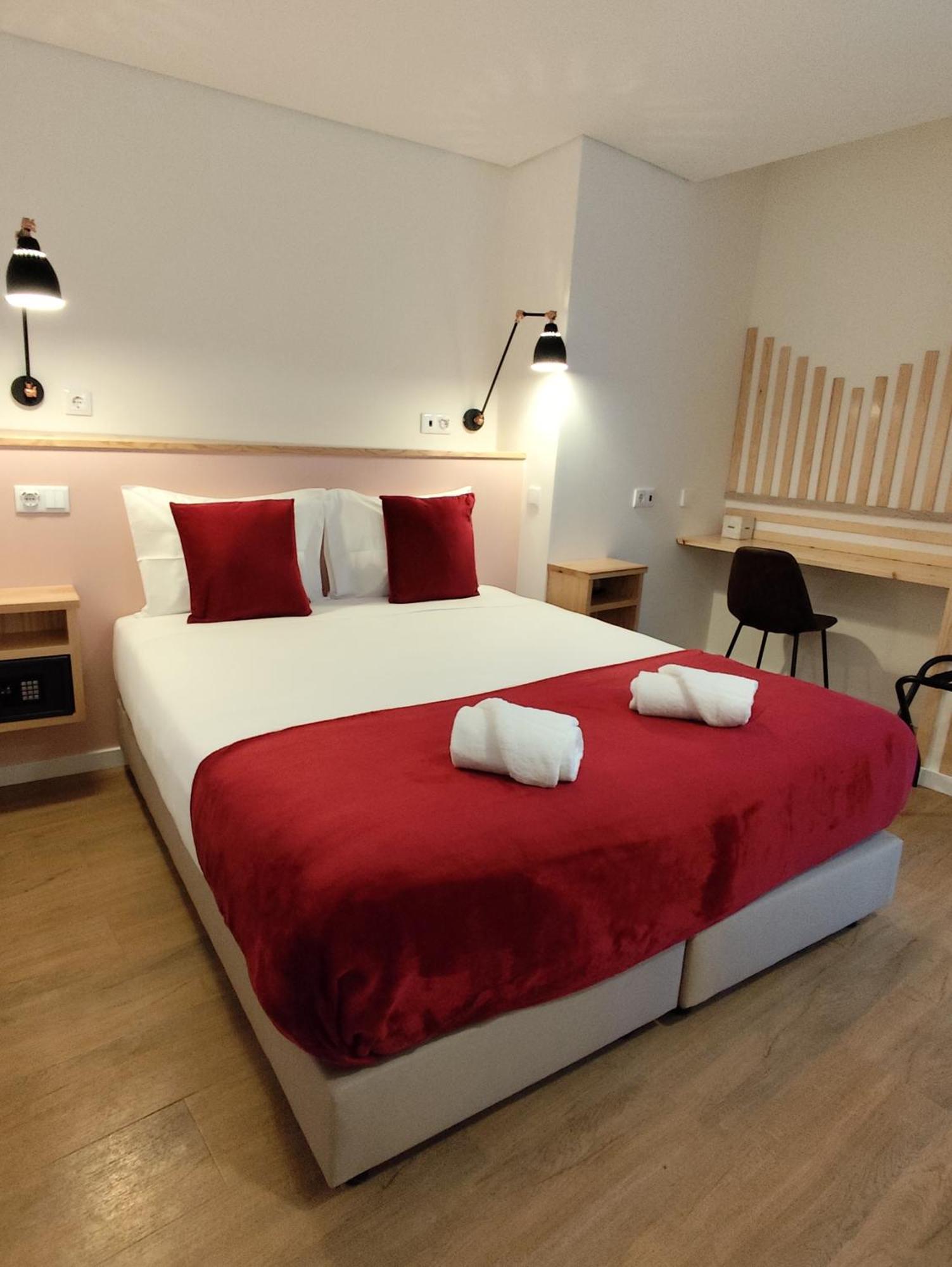 Double Room,1643690544:JPEG