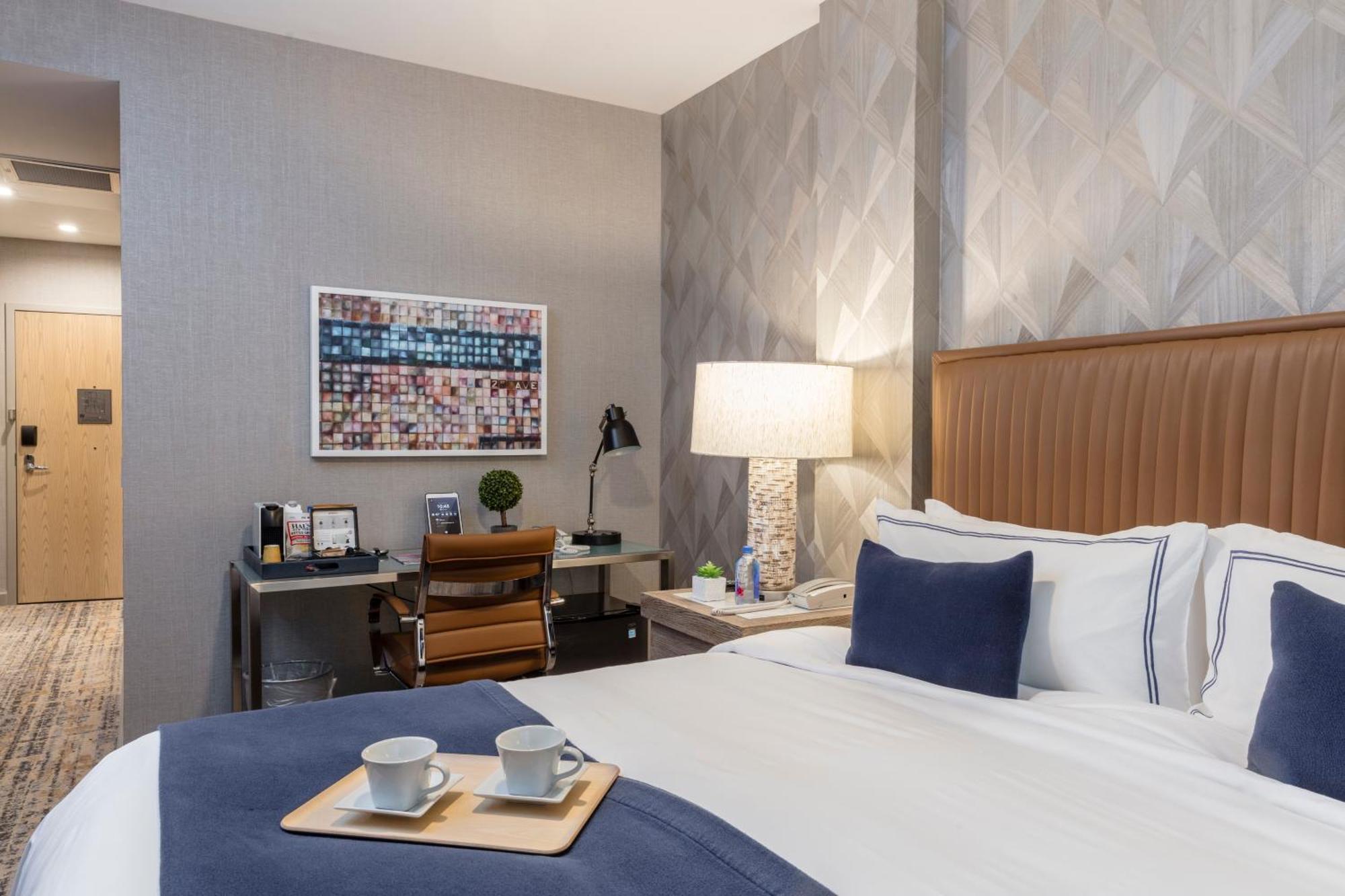 Premier King Room Accessible
