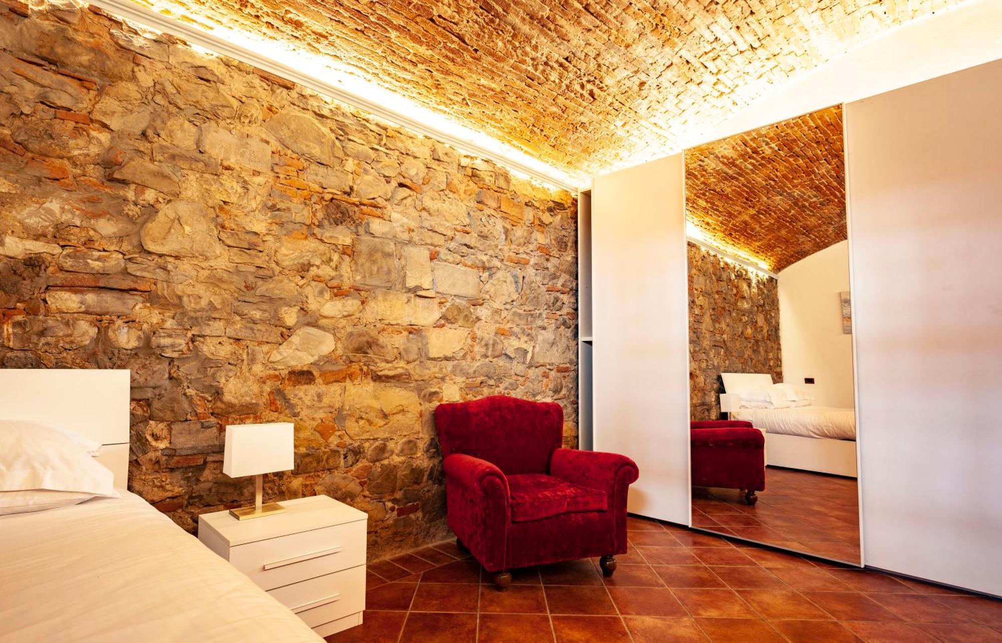 Standard Quadruple Room Basement