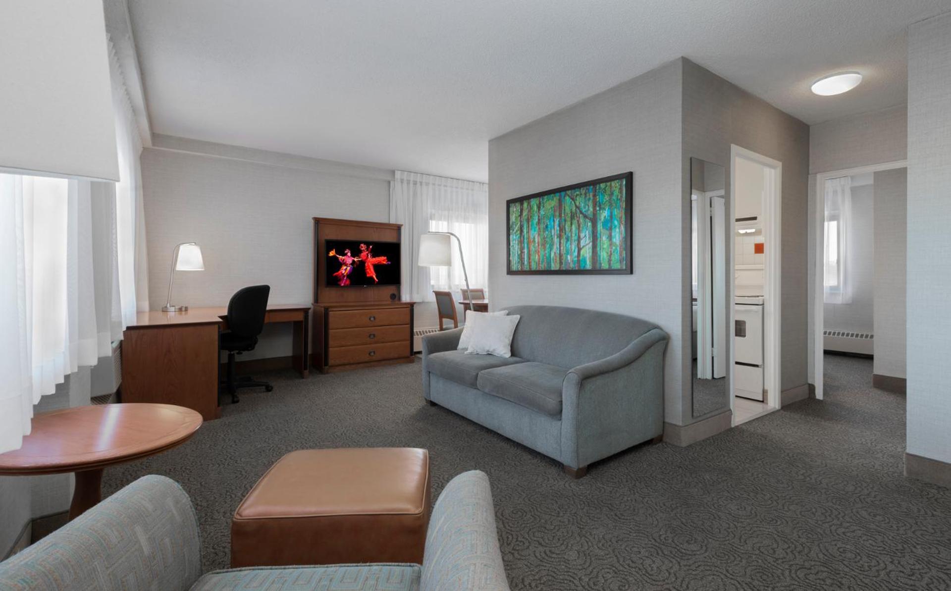 Two-Bedroom Suite,1652754457:JPEG