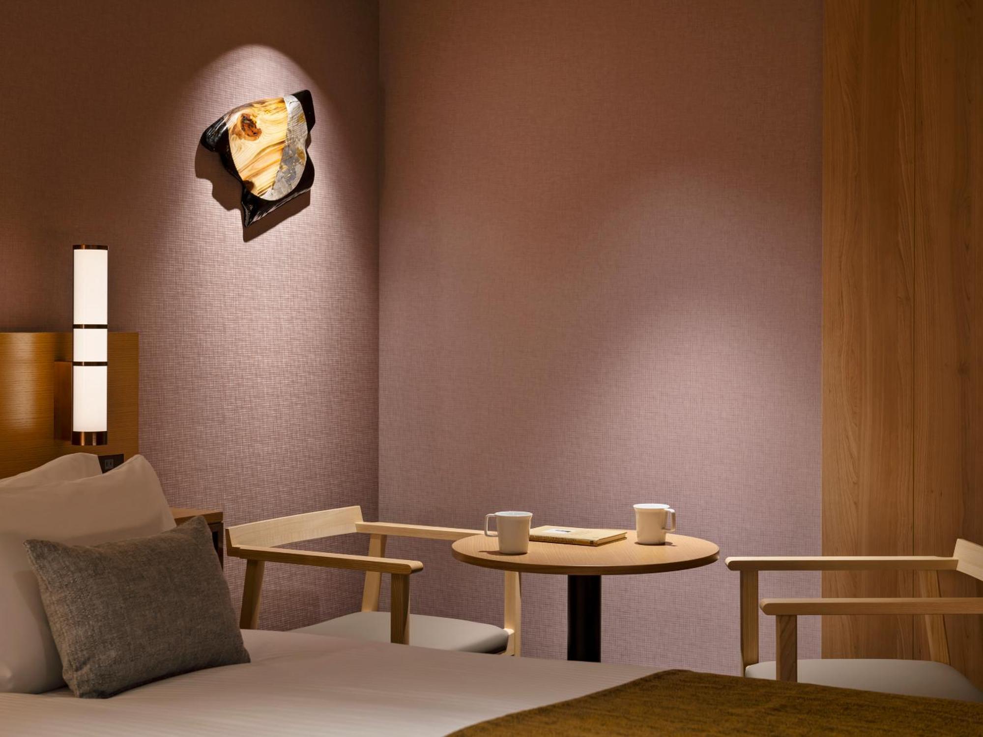 Superior King Room (2 Adults)