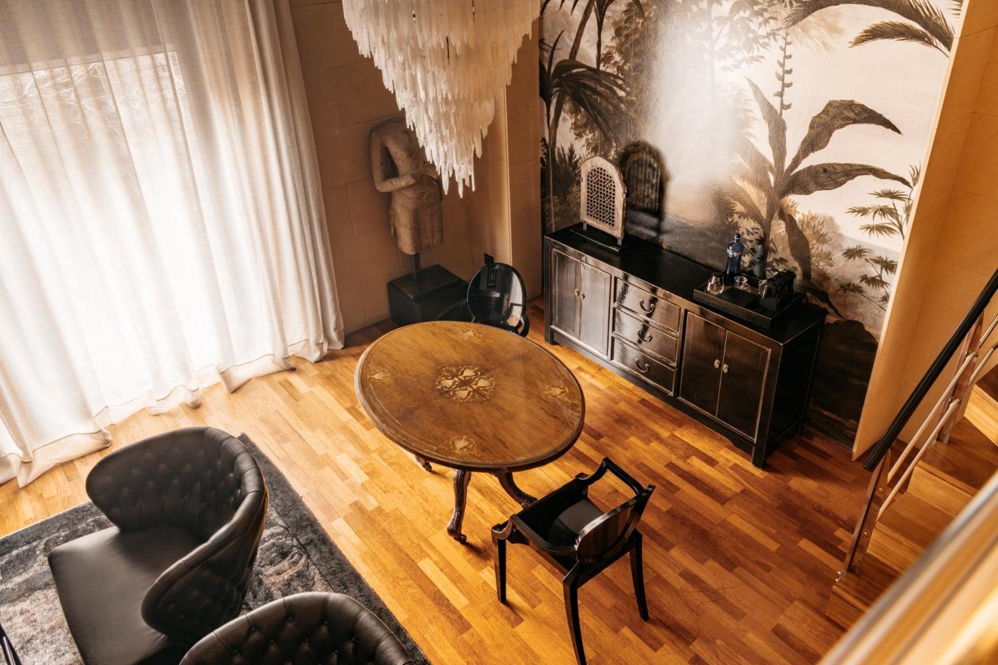 King Suite
