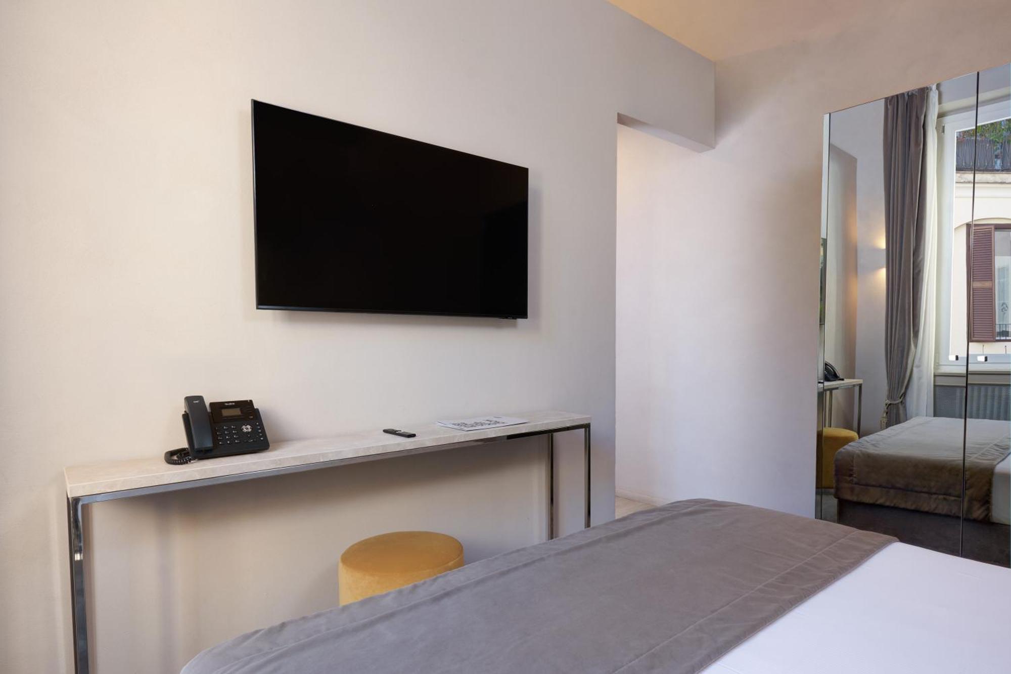 Classic Double Room
