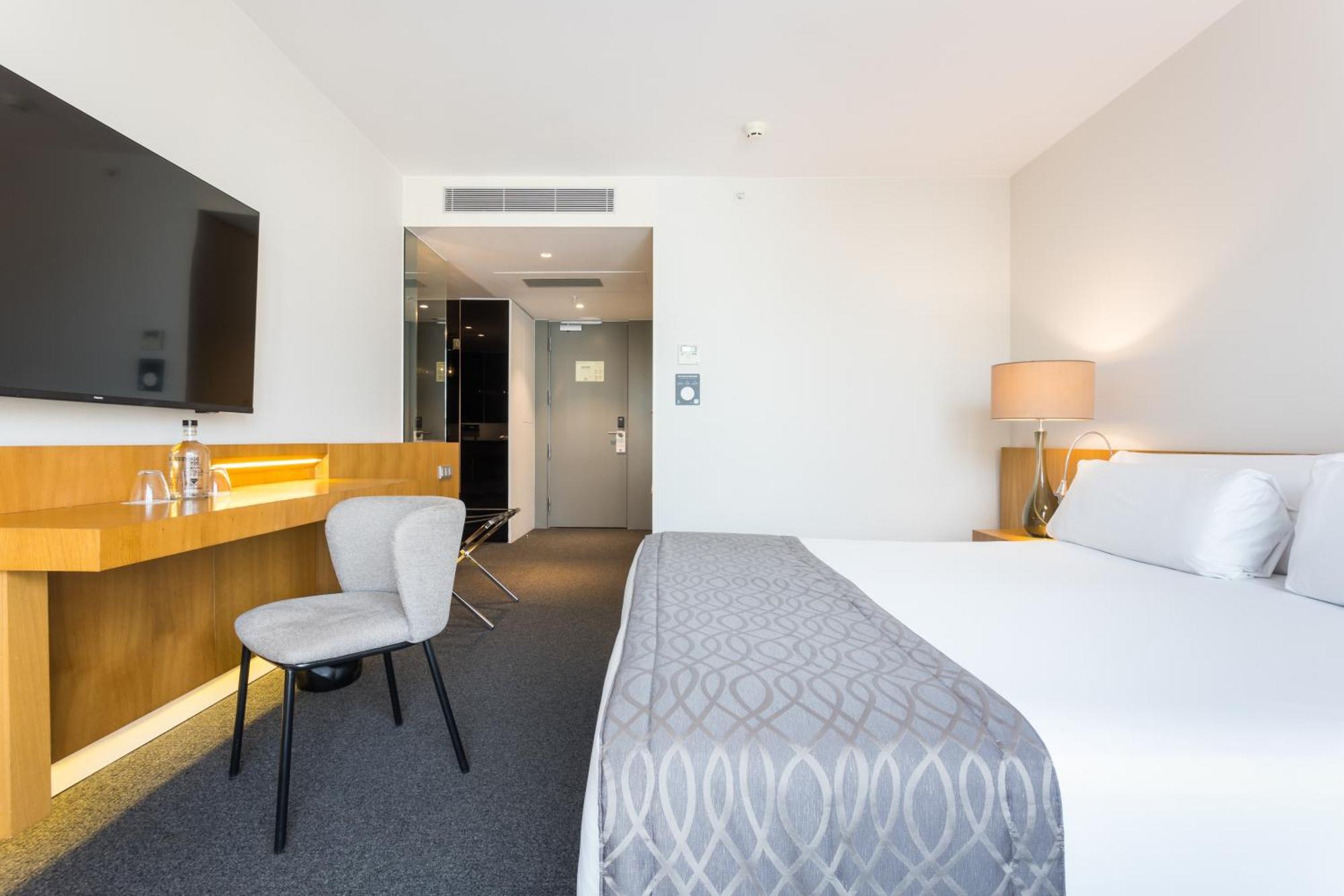 Superior Double Room City View
