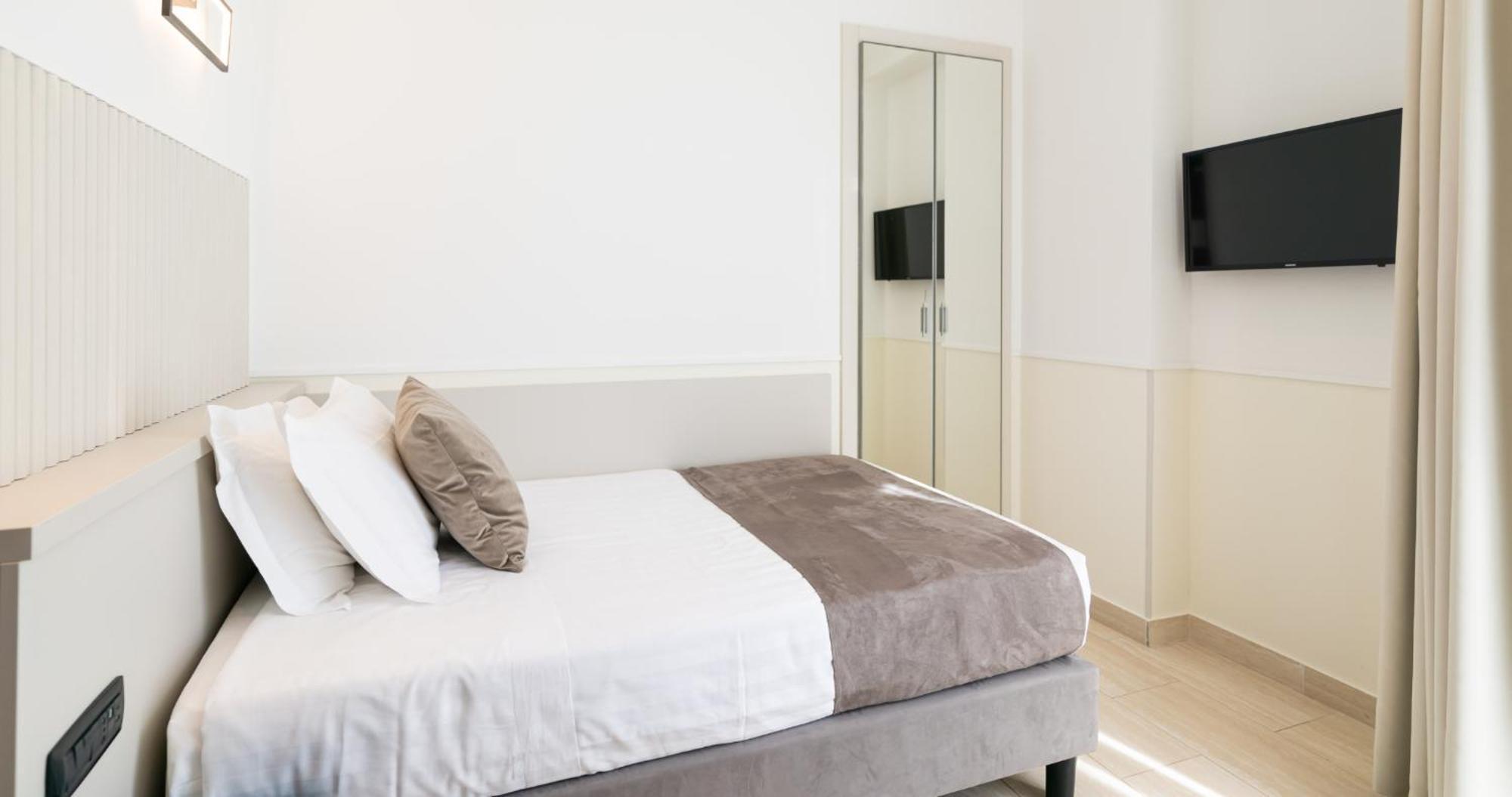 Single Room Terrace