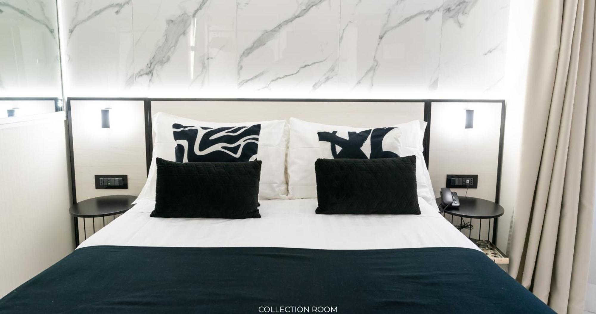 Smart Double Room French Bed