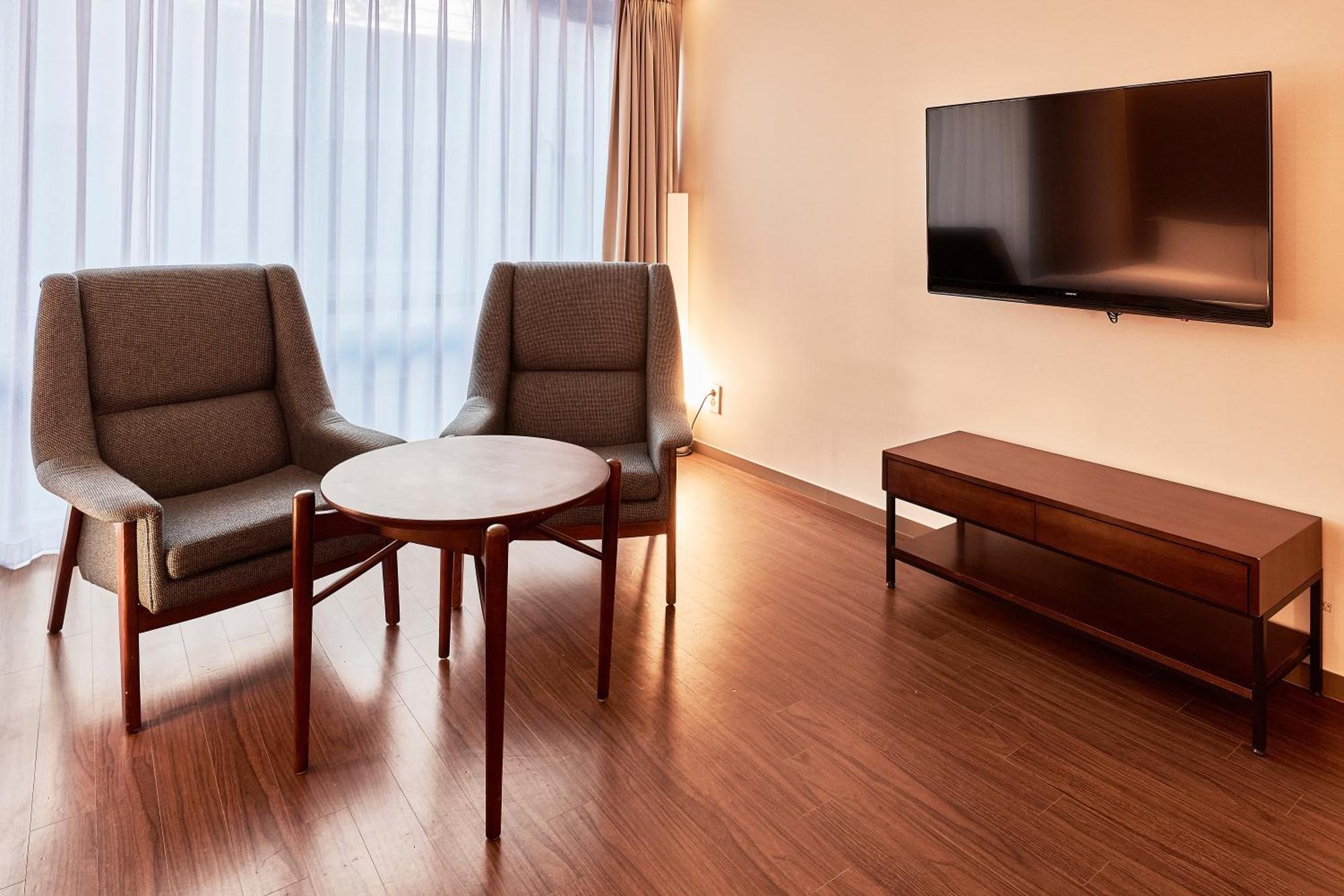 Family Suite Twin