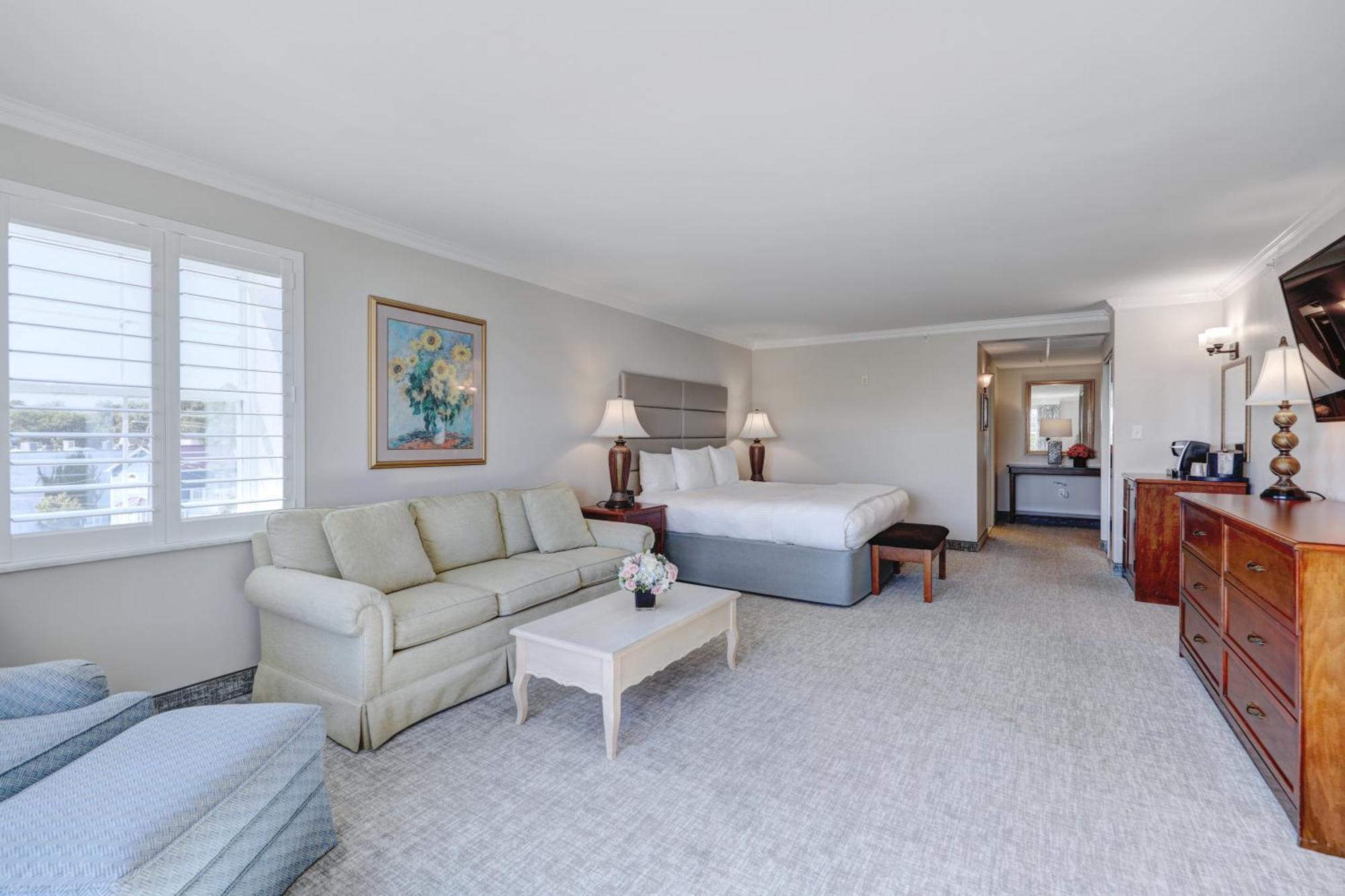 Superior King Room