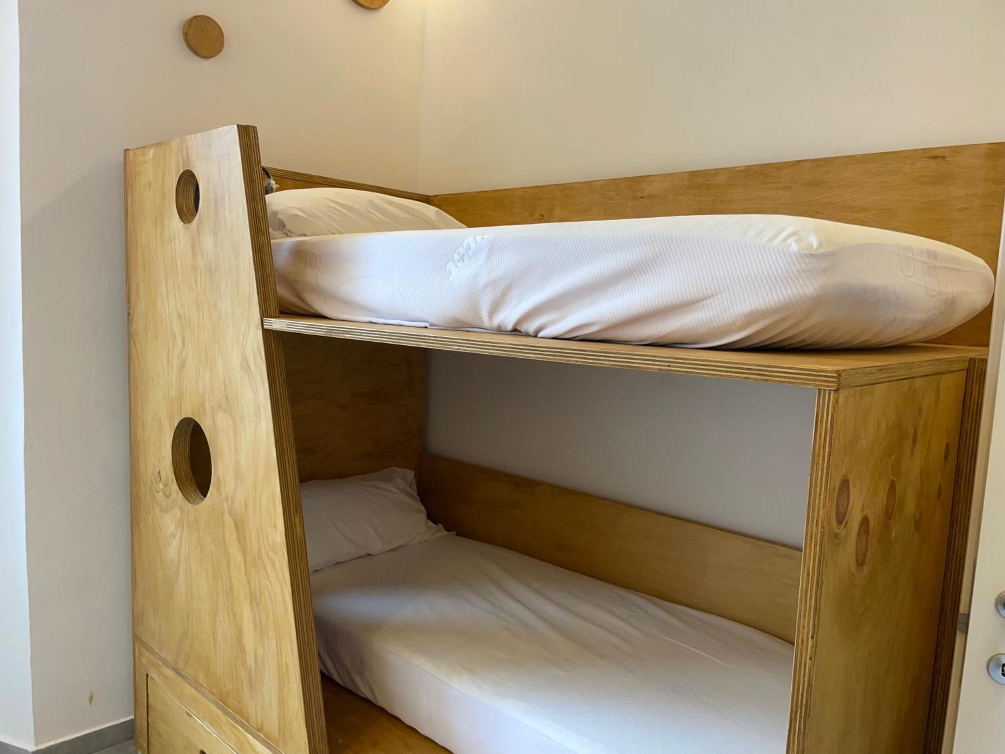 Bed 4-Bed Female Dormitory Room