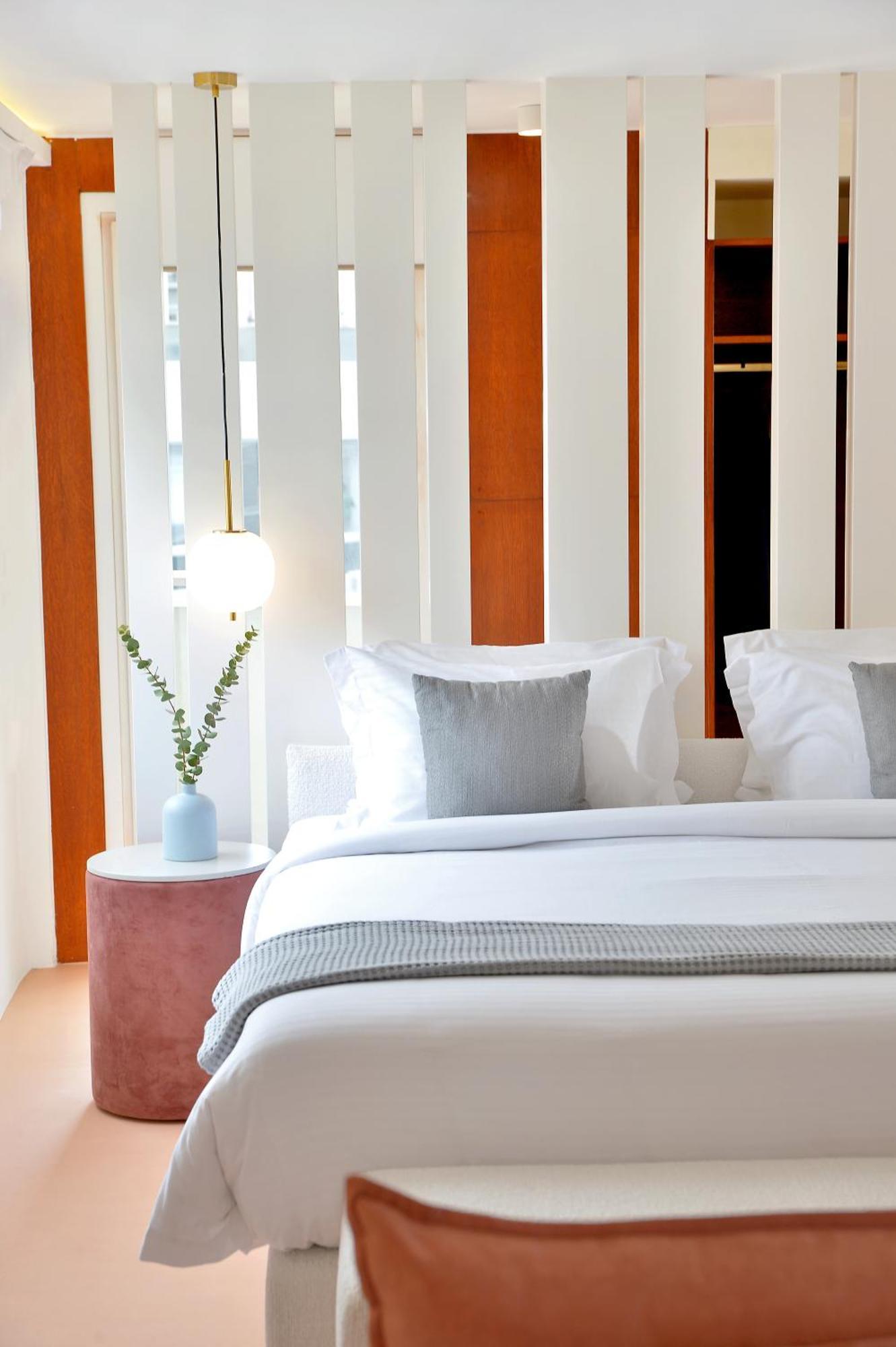 Luxury Suite with Hammam & Outdoor Hot Tub