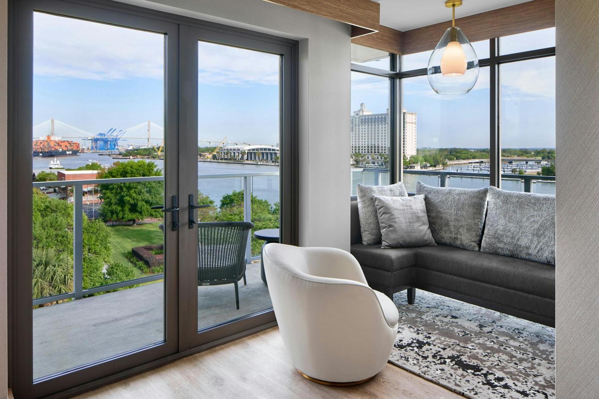 One-Bedroom King Suite with River View and Balcony