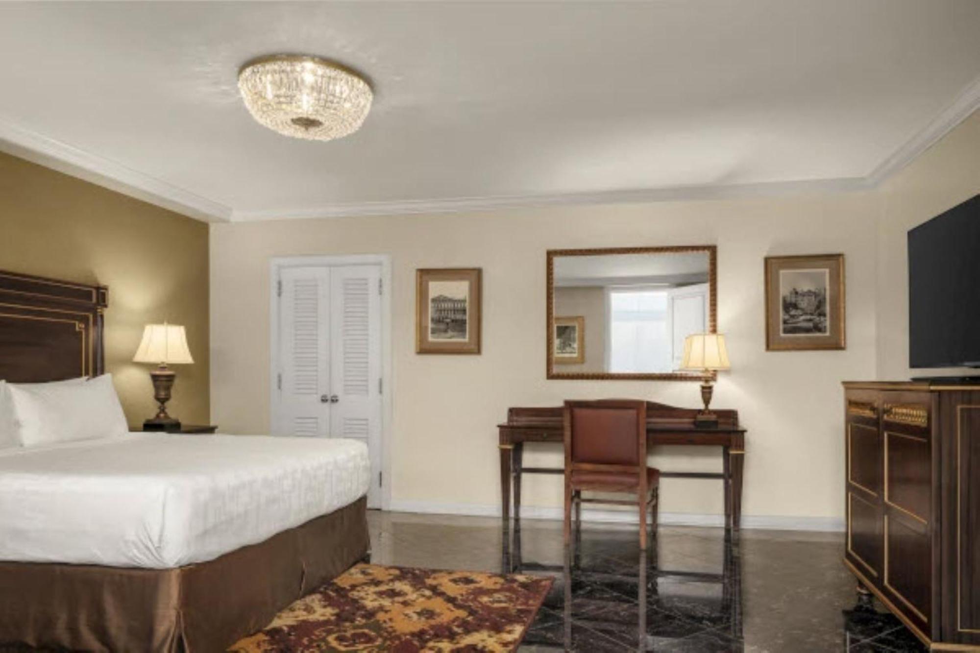 Superior King Room,1666637759:JPEG