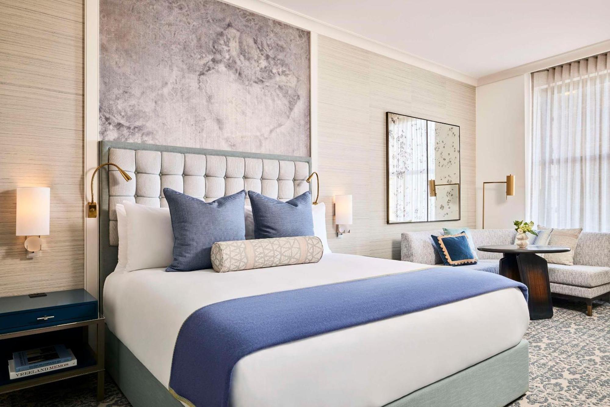 Nesbitt Suite Carnegie Suite Harbor King