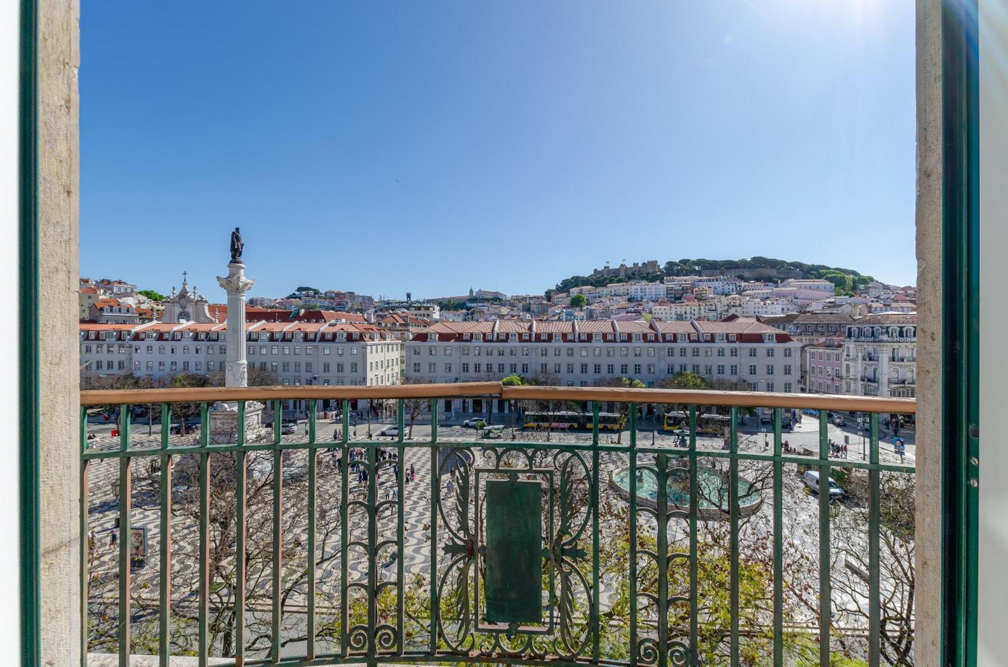 Double or Twin Room Rossio Square view