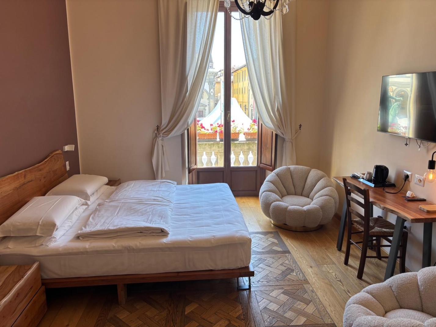 Deluxe Double Room Balcony