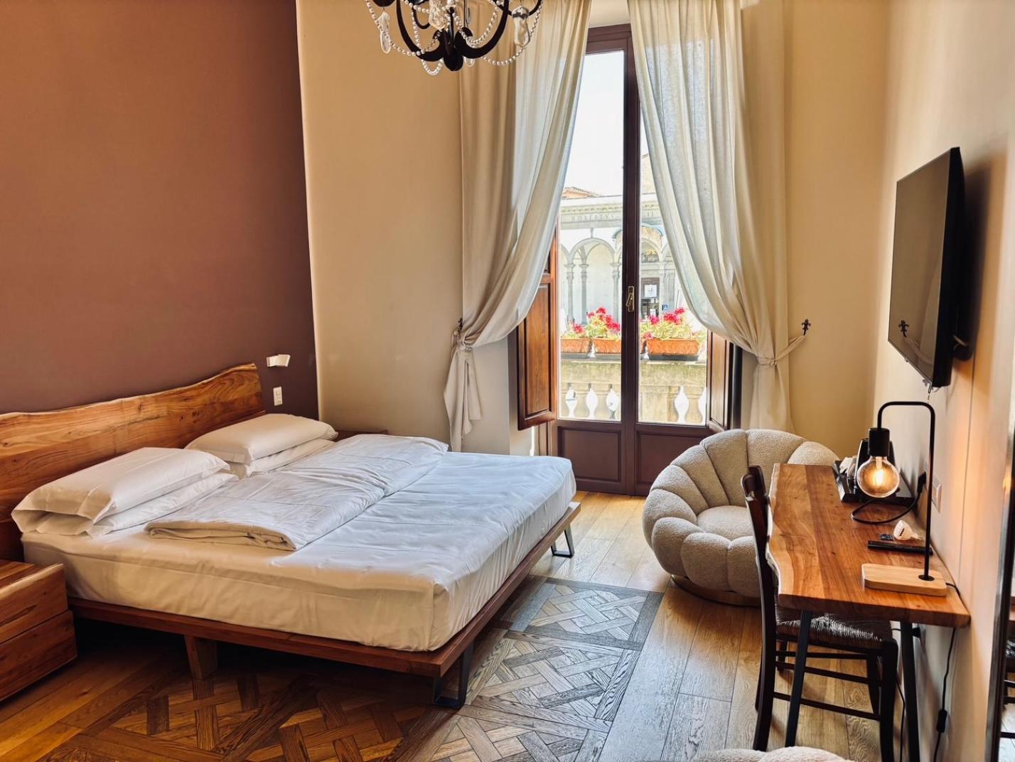 Deluxe Double Room Balcony