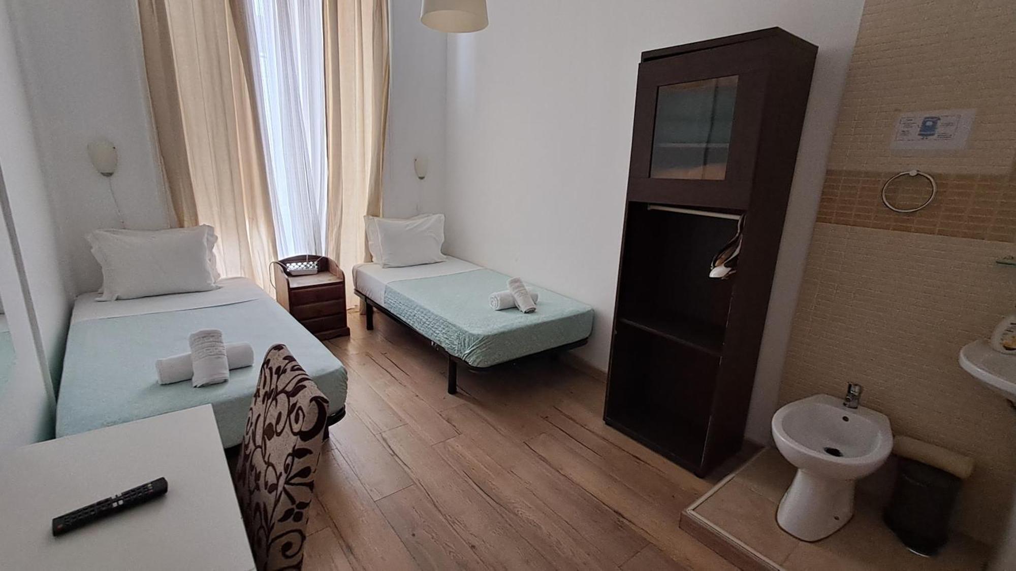 Double or Twin Room with Shared Bathroom