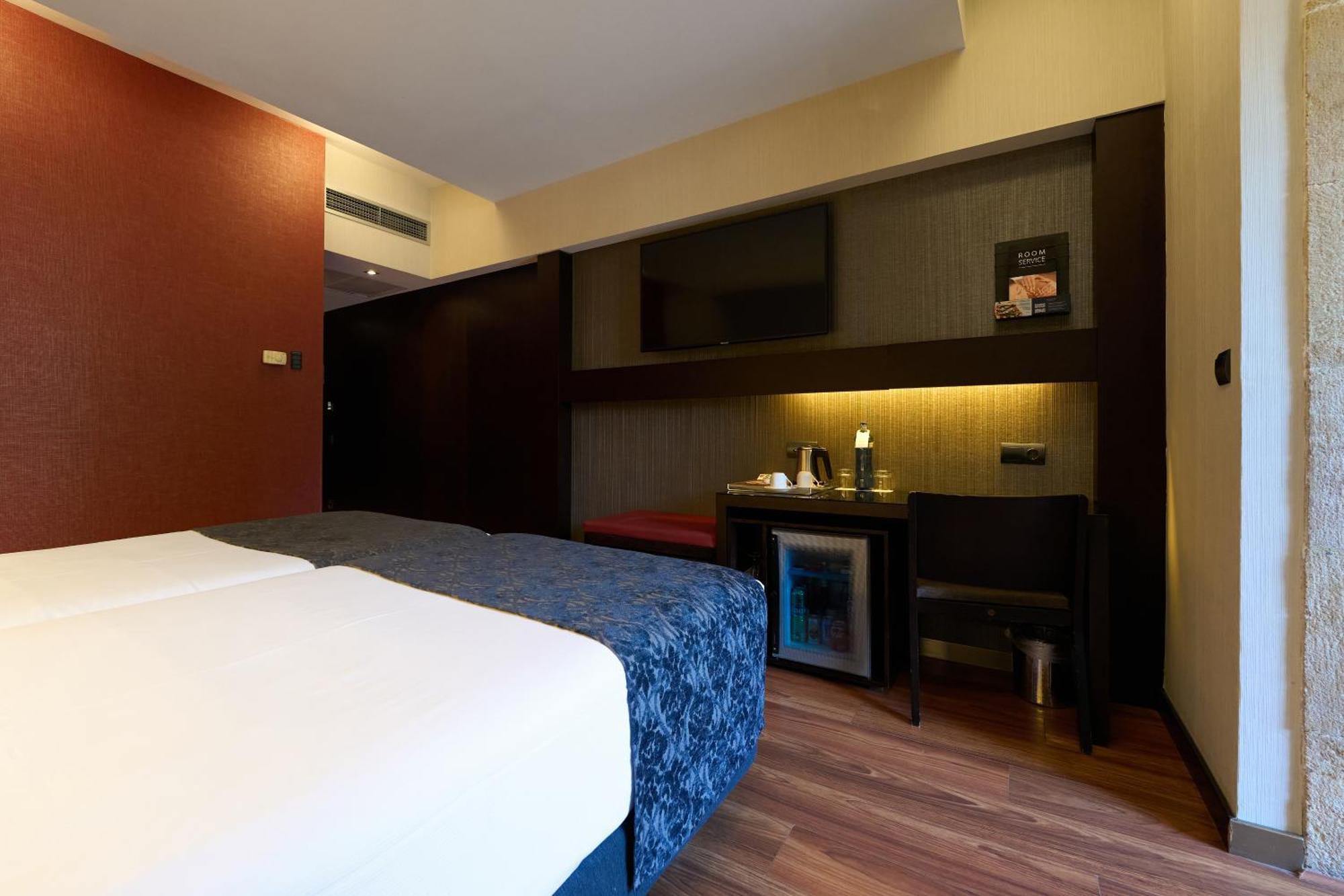 Superior Twin Room with Terrace