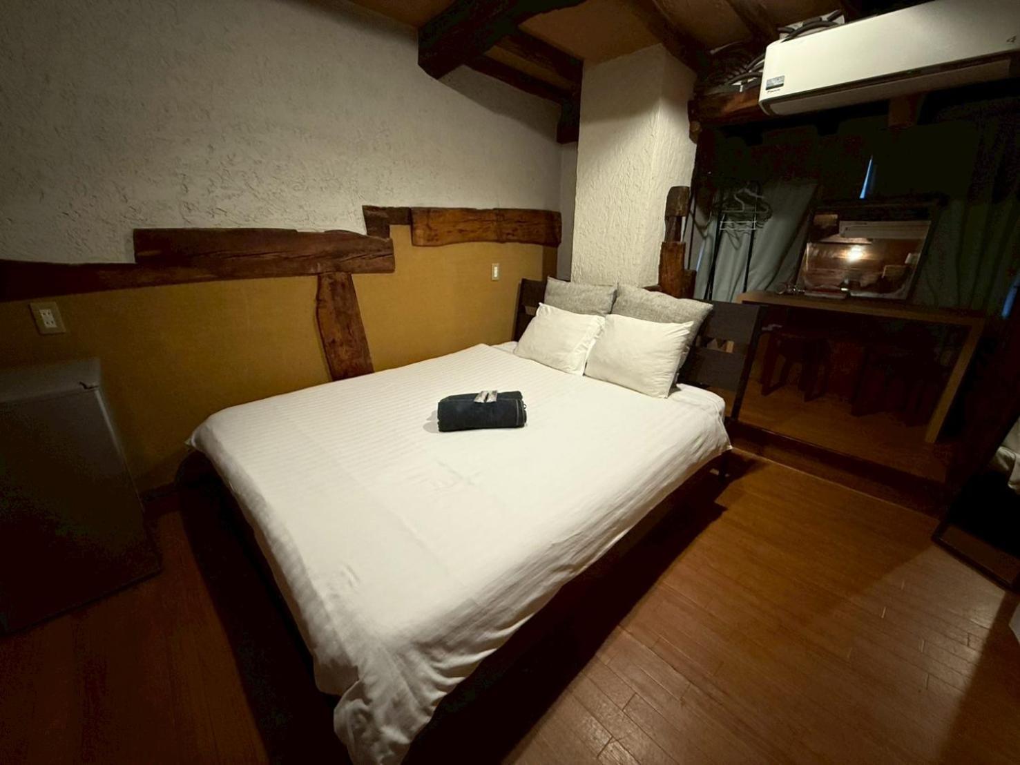 Double Room,1677966141:JPEG