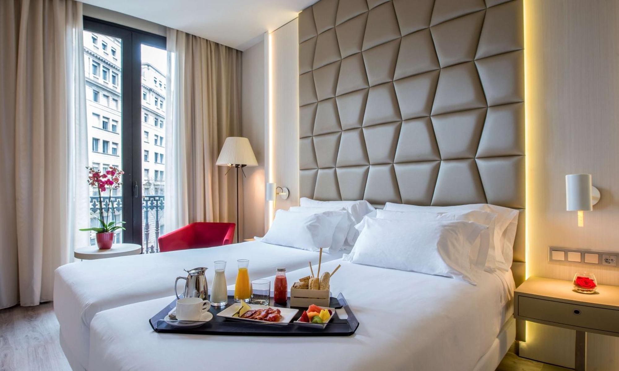 Premium Double or Twin Room,1681713396:JPEG